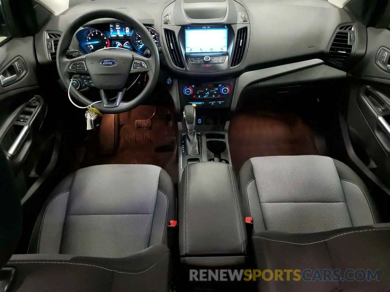 8 fotografías del automóvil dañado 1FMCU9GD3KUC04619 FORD ESCAPE 2019
