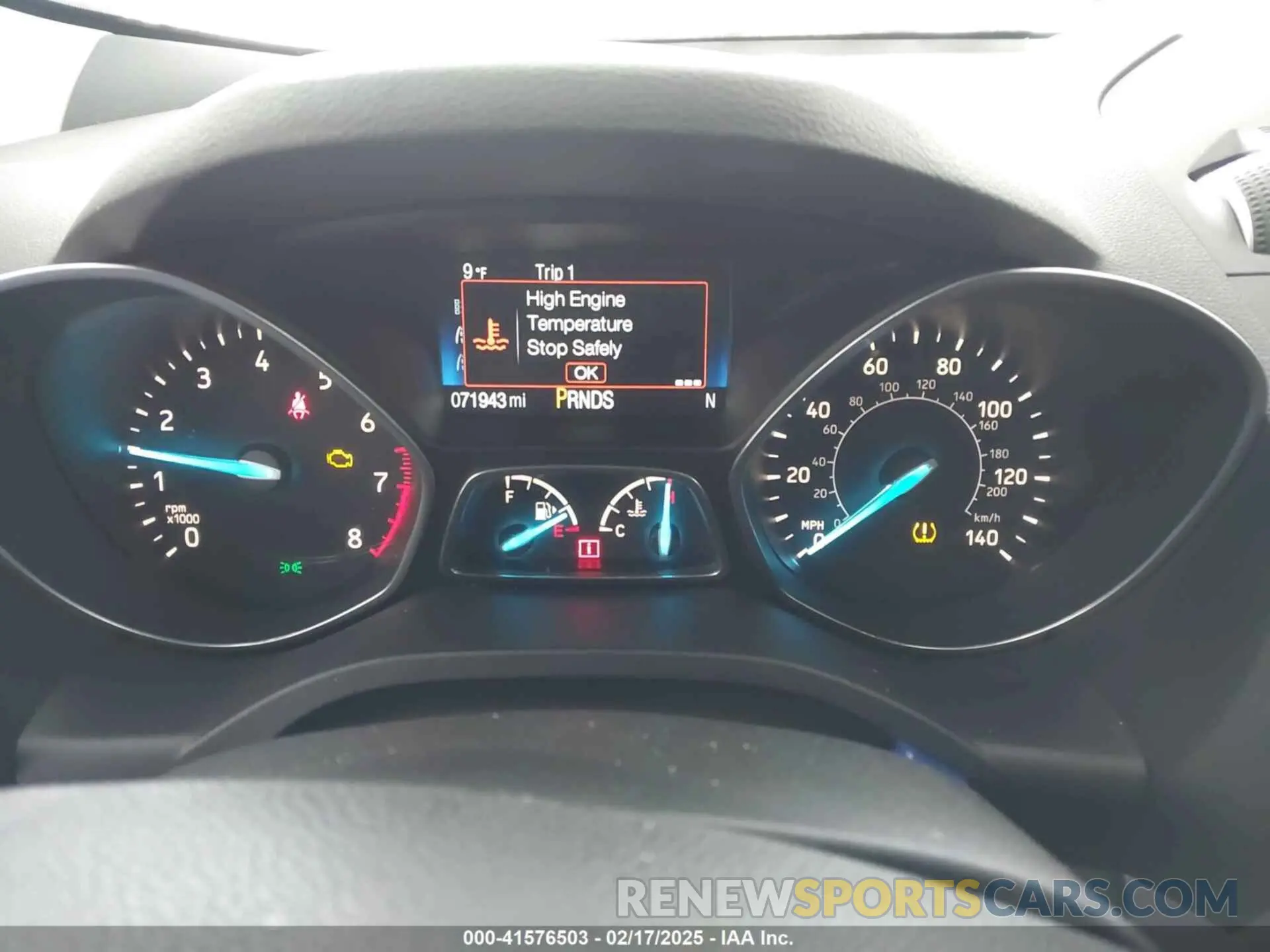 7 fotografías del automóvil dañado 1FMCU9GD3KUC06466 FORD ESCAPE 2019