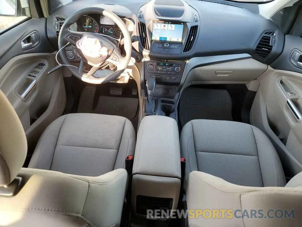 8 fotografías del automóvil dañado 1FMCU9GD4KUB92674 FORD ESCAPE 2019