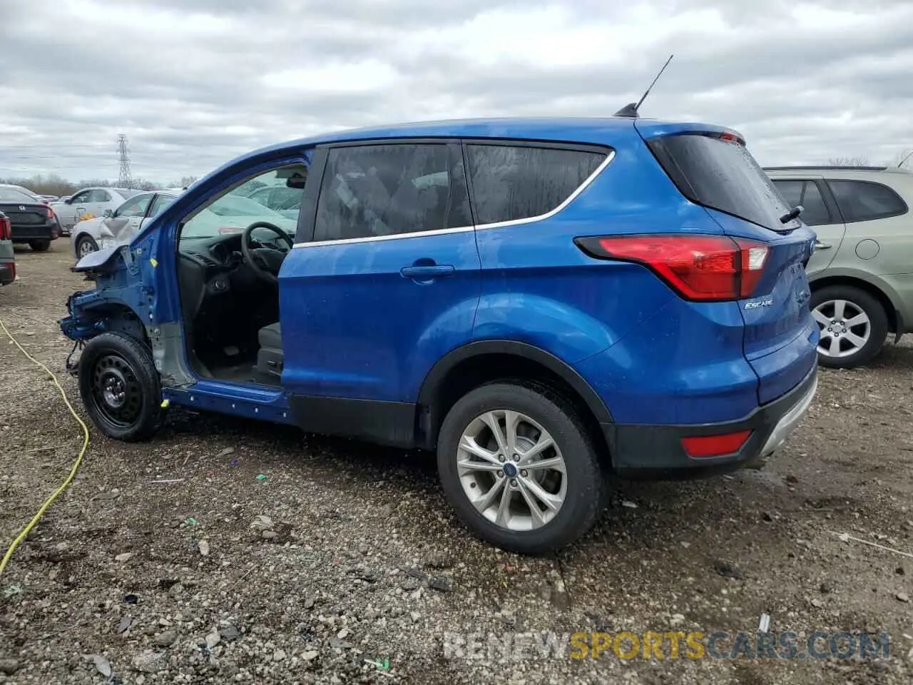 2 fotografías del automóvil dañado 1FMCU9GD5KUB78542 FORD ESCAPE 2019