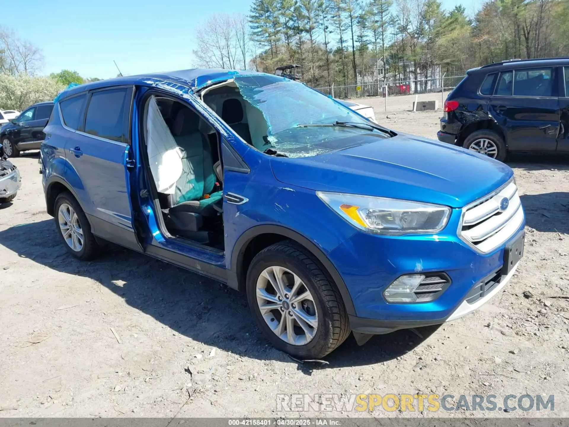 1 fotografías del automóvil dañado 1FMCU9GD5KUC17470 FORD ESCAPE 2019