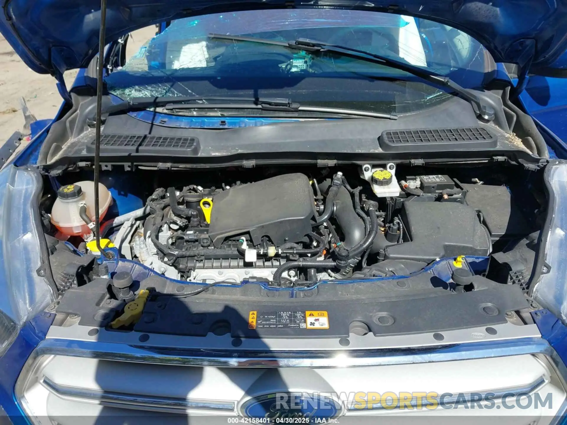 10 fotografías del automóvil dañado 1FMCU9GD5KUC17470 FORD ESCAPE 2019