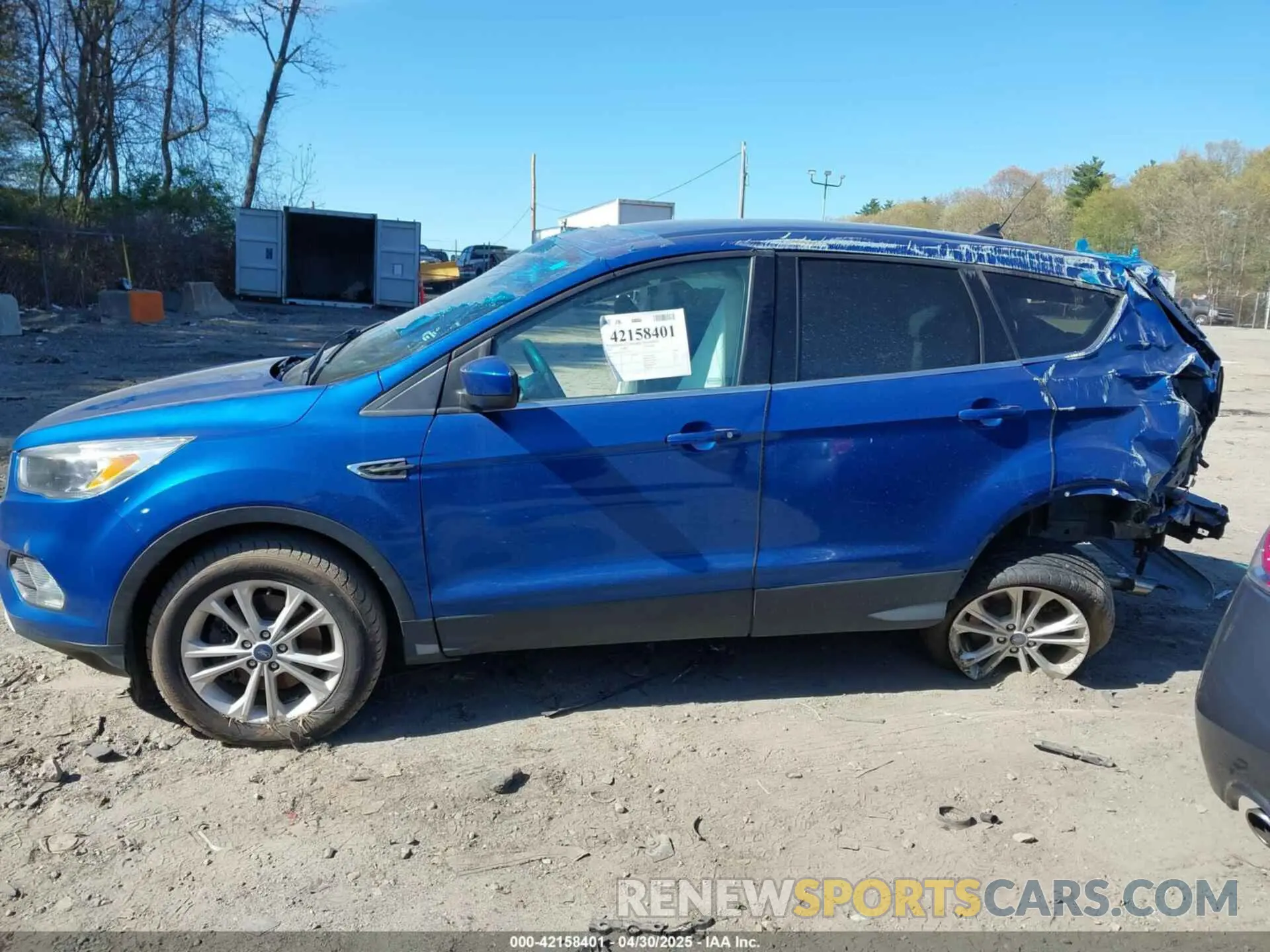 15 fotografías del automóvil dañado 1FMCU9GD5KUC17470 FORD ESCAPE 2019