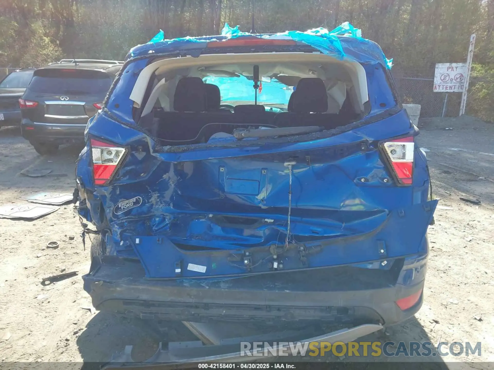 6 fotografías del automóvil dañado 1FMCU9GD5KUC17470 FORD ESCAPE 2019
