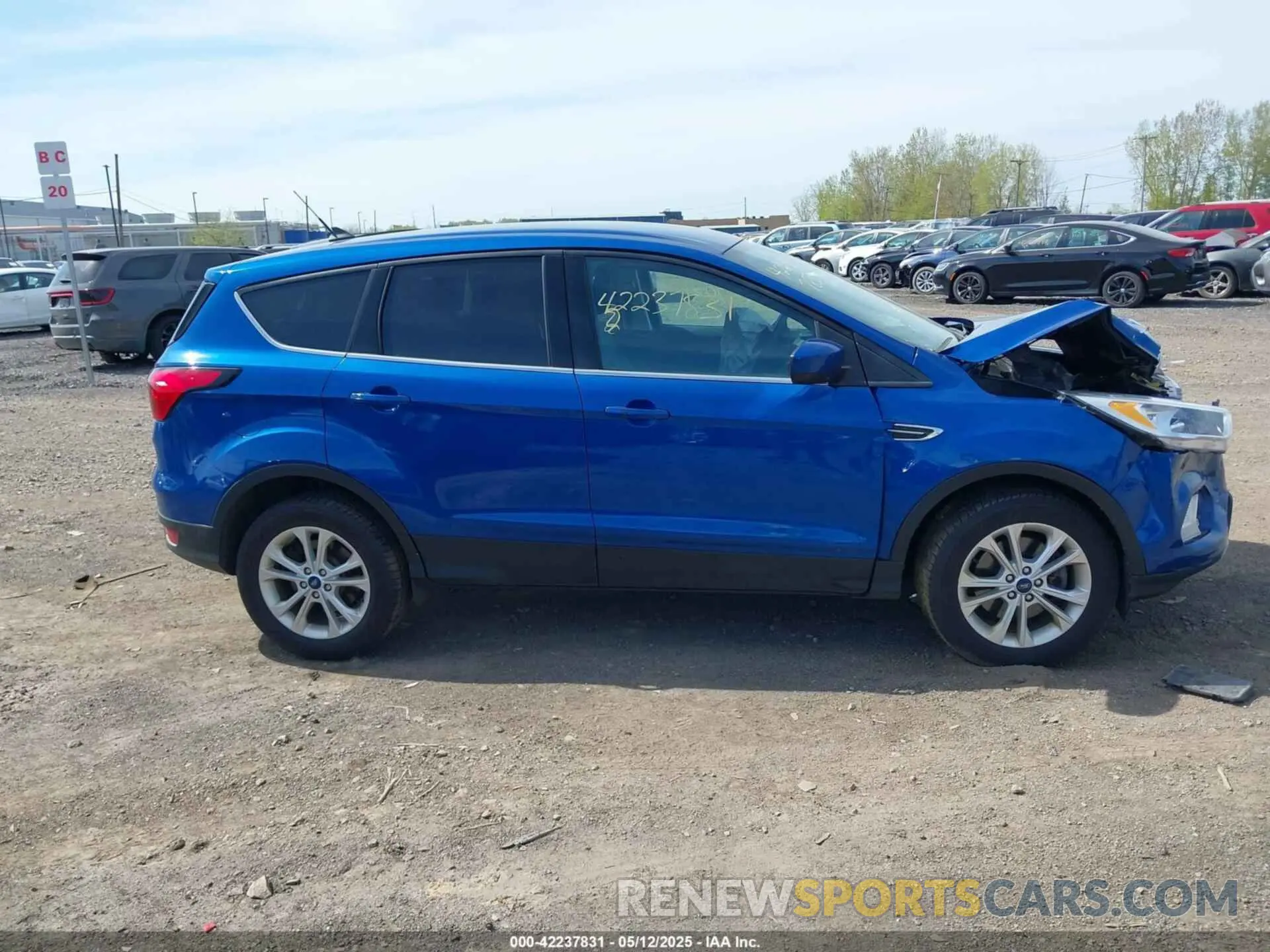 13 fotografías del automóvil dañado 1FMCU9GD5KUC48900 FORD ESCAPE 2019