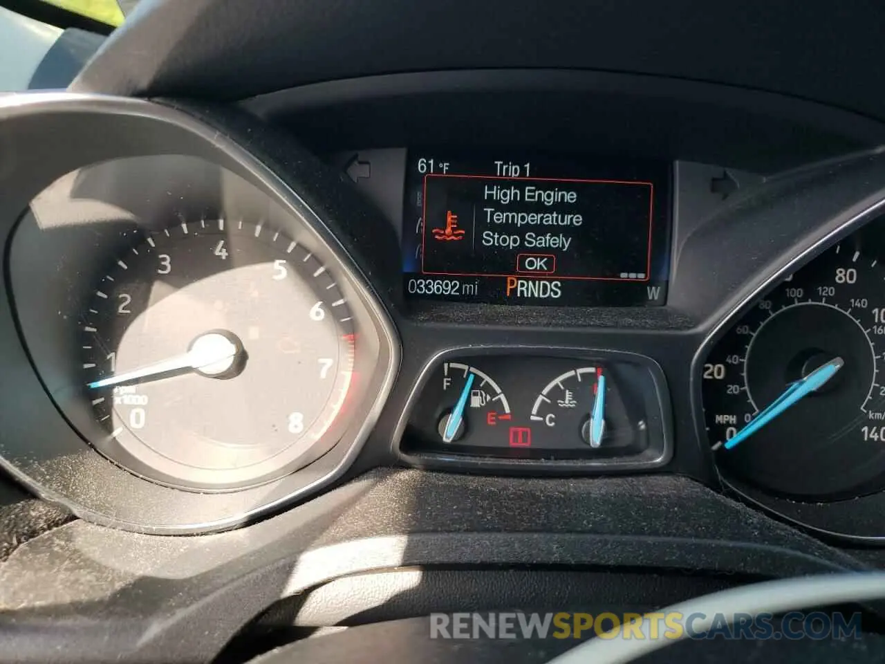 9 fotografías del automóvil dañado 1FMCU9GD6KUA23742 FORD ESCAPE 2019