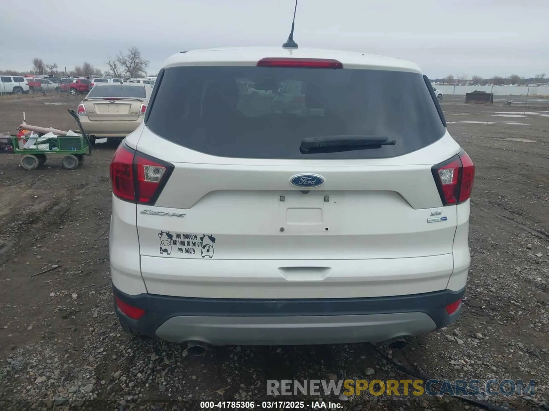 17 fotografías del automóvil dañado 1FMCU9GD6KUA41674 FORD ESCAPE 2019