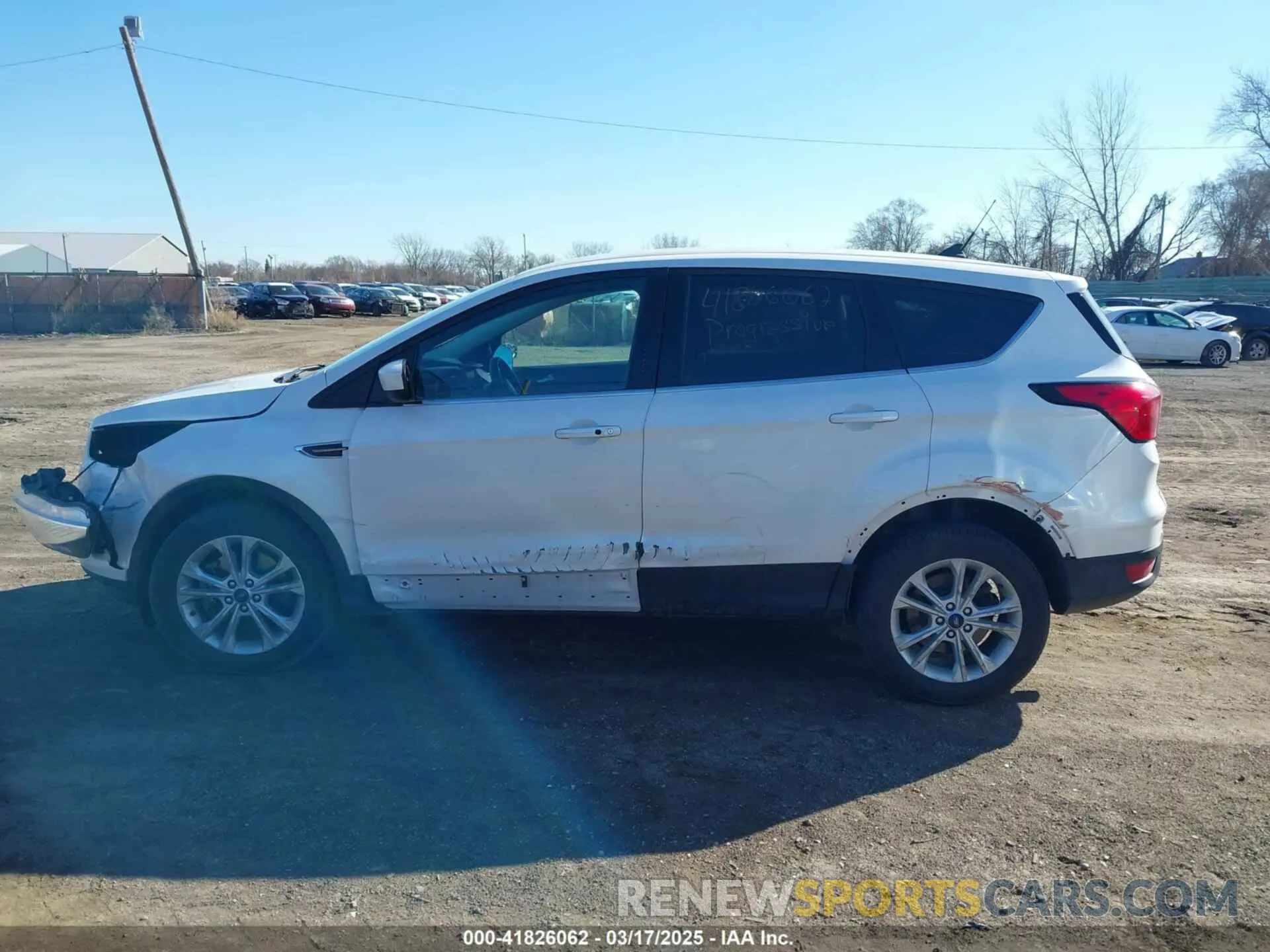 14 fotografías del automóvil dañado 1FMCU9GD6KUA69877 FORD ESCAPE 2019