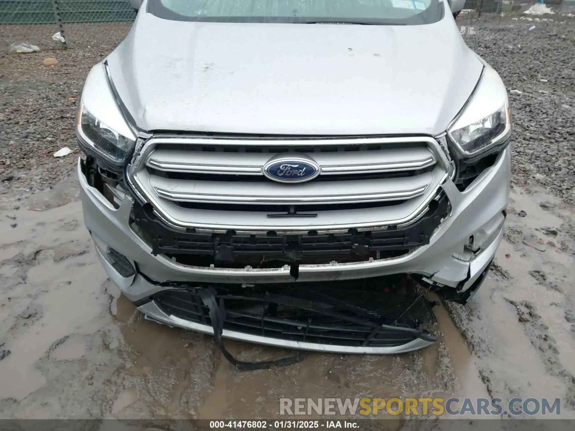 6 fotografías del automóvil dañado 1FMCU9GD6KUB22822 FORD ESCAPE 2019