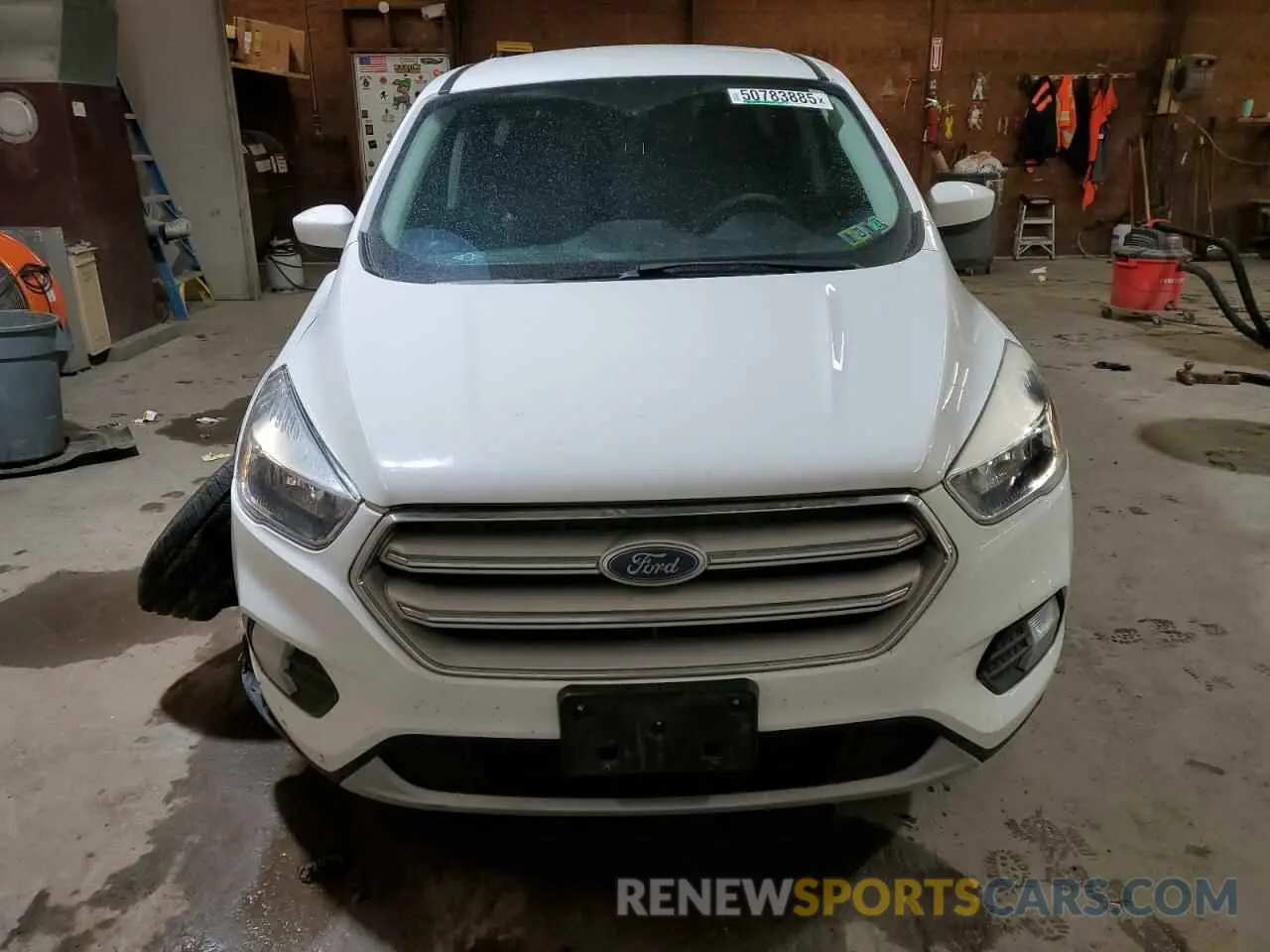 5 fotografías del automóvil dañado 1FMCU9GD7KUB19086 FORD ESCAPE 2019