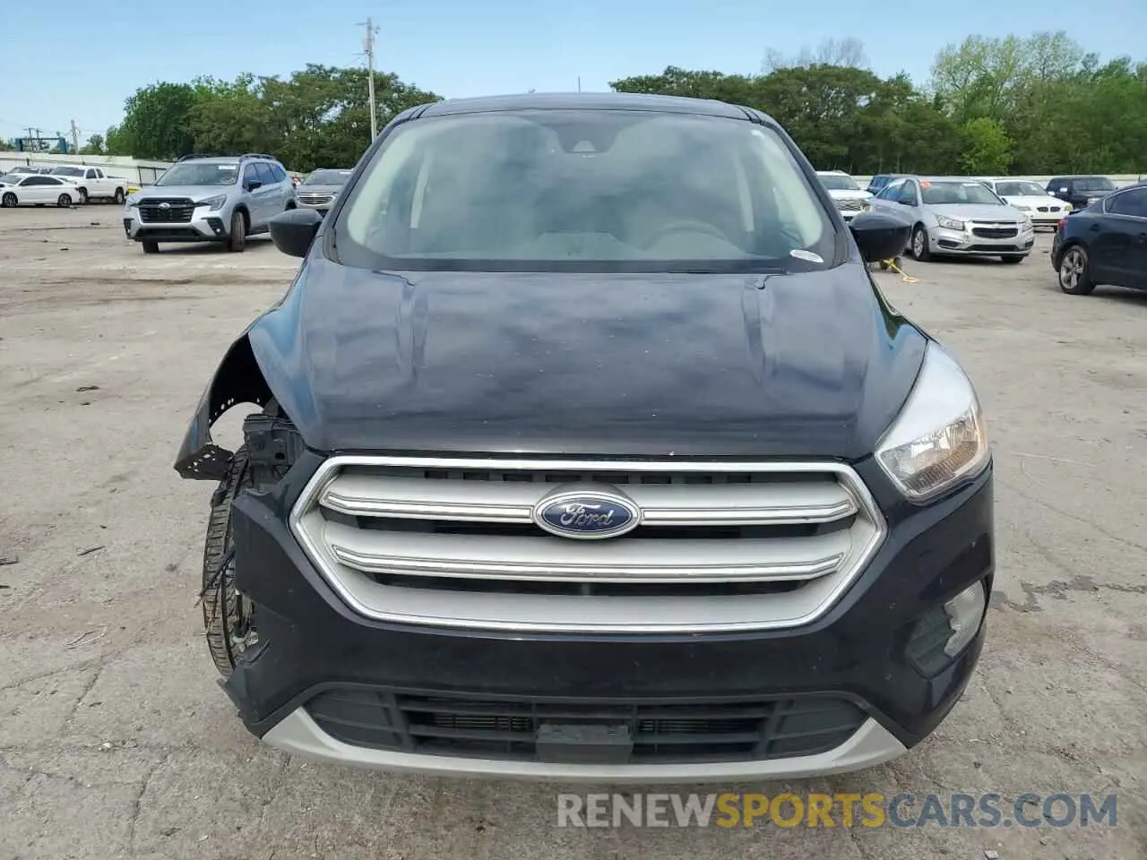 5 fotografías del automóvil dañado 1FMCU9GD7KUC38014 FORD ESCAPE 2019