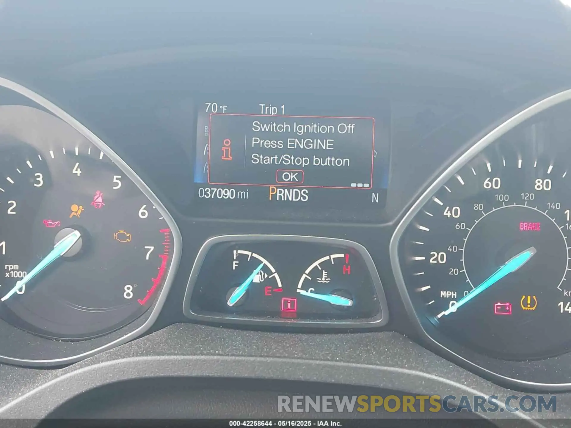 7 fotografías del automóvil dañado 1FMCU9GD8KUA73154 FORD ESCAPE 2019