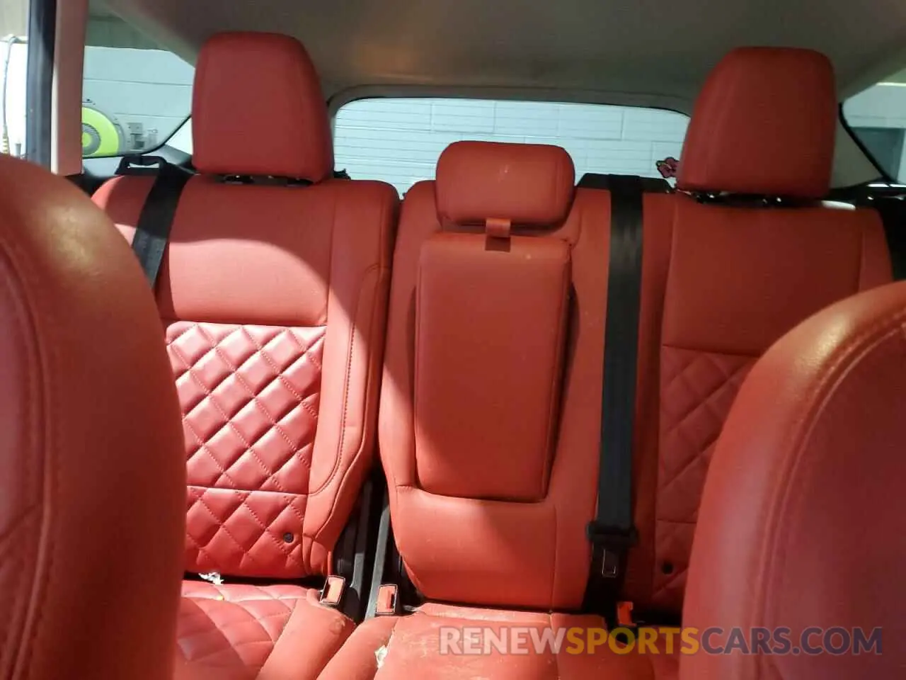 10 fotografías del automóvil dañado 1FMCU9GD8KUA86552 FORD ESCAPE 2019