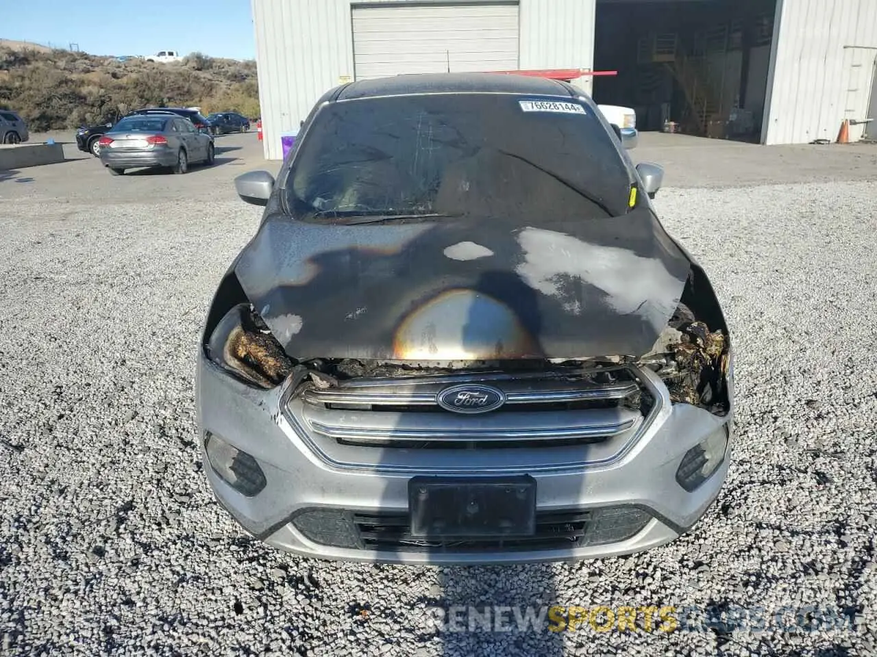 5 fotografías del automóvil dañado 1FMCU9GD9KUA20902 FORD ESCAPE 2019