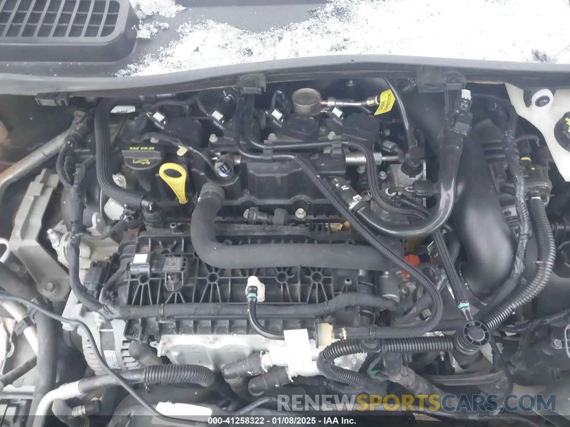 10 fotografías del automóvil dañado 1FMCU9GD9KUB37945 FORD ESCAPE 2019