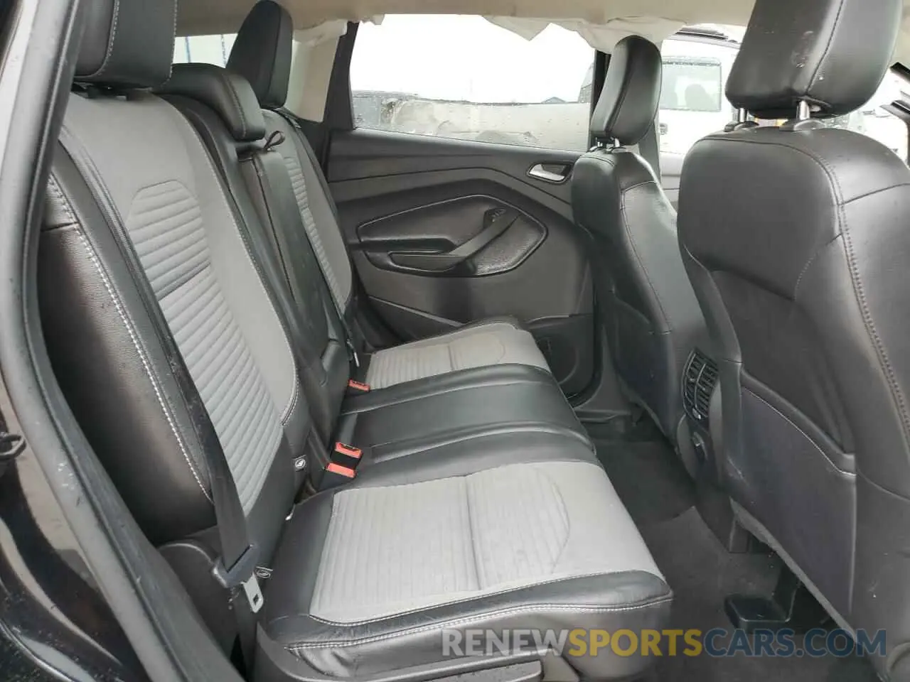 11 fotografías del automóvil dañado 1FMCU9GD9KUB99166 FORD ESCAPE 2019