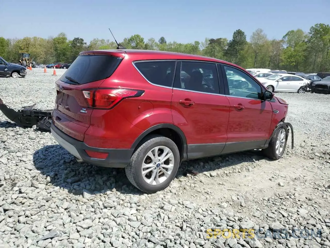 3 fotografías del automóvil dañado 1FMCU9GD9KUC17505 FORD ESCAPE 2019