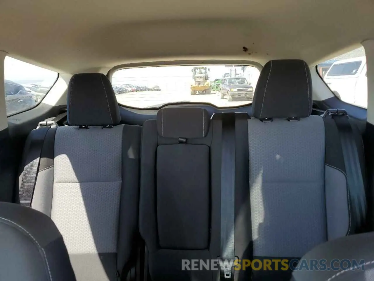 10 fotografías del automóvil dañado 1FMCU9GD9KUC26463 FORD ESCAPE 2019