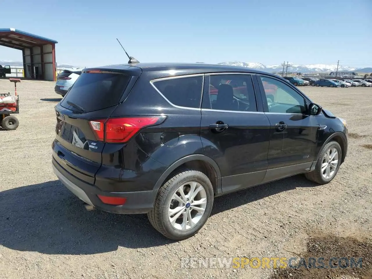 3 fotografías del automóvil dañado 1FMCU9GD9KUC26463 FORD ESCAPE 2019
