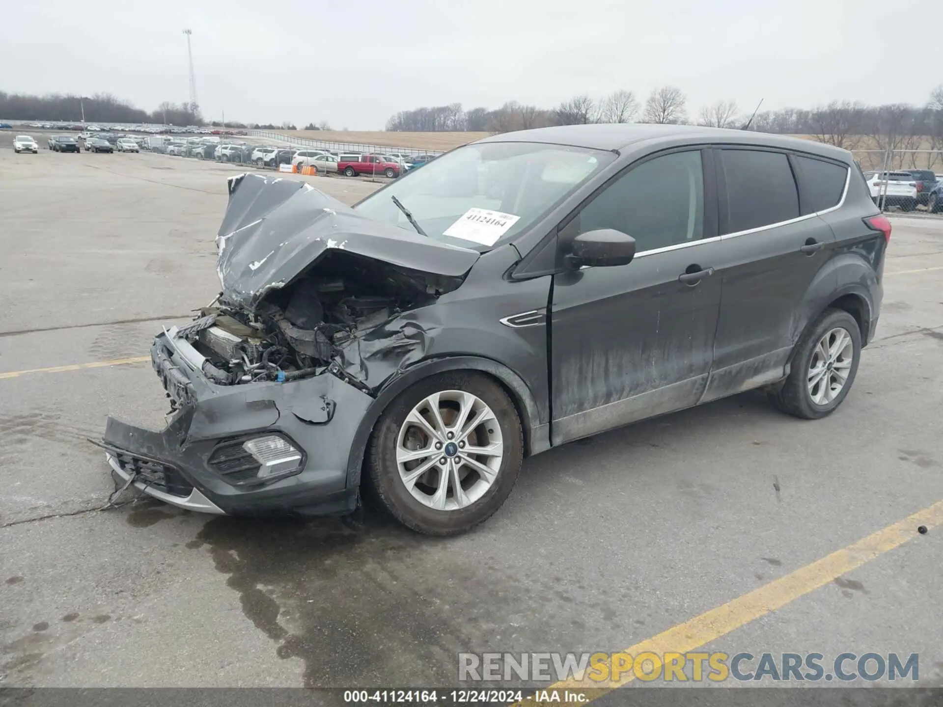 2 fotografías del automóvil dañado 1FMCU9GD9KUC53338 FORD ESCAPE 2019