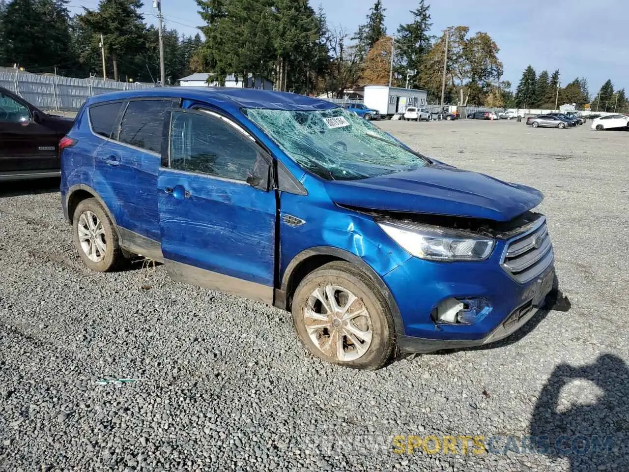 4 fotografías del automóvil dañado 1FMCU9GDXKUA21184 FORD ESCAPE 2019