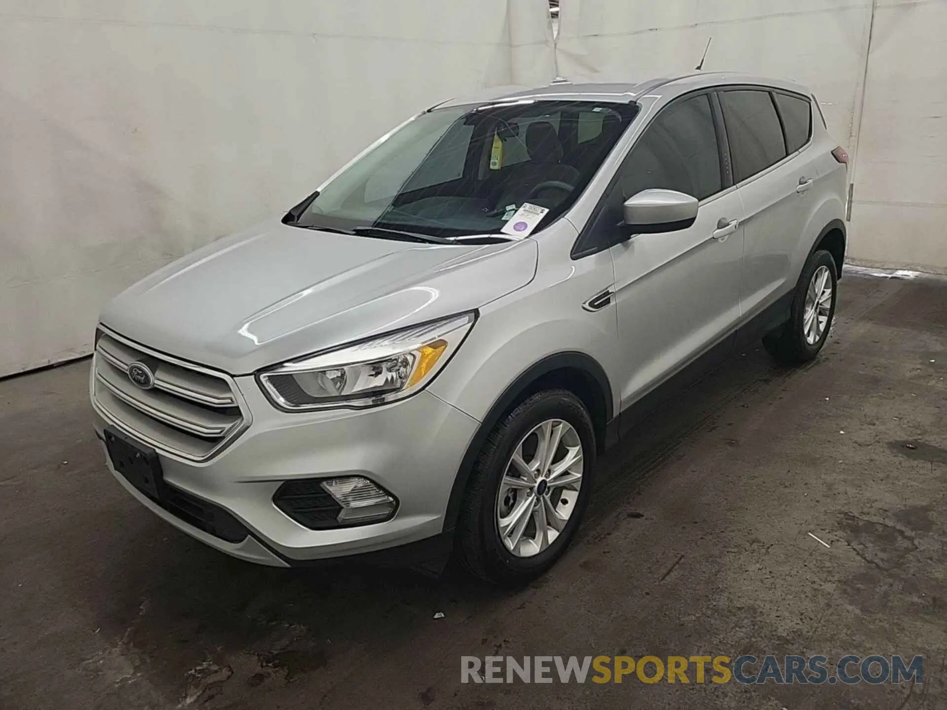 18 fotografías del automóvil dañado 1FMCU9GDXKUB27277 FORD ESCAPE 2019