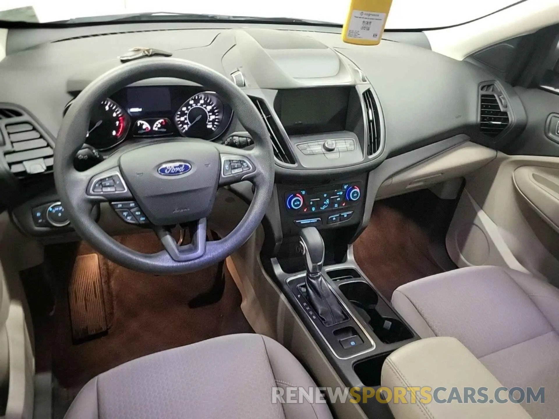 23 fotografías del automóvil dañado 1FMCU9GDXKUB27277 FORD ESCAPE 2019