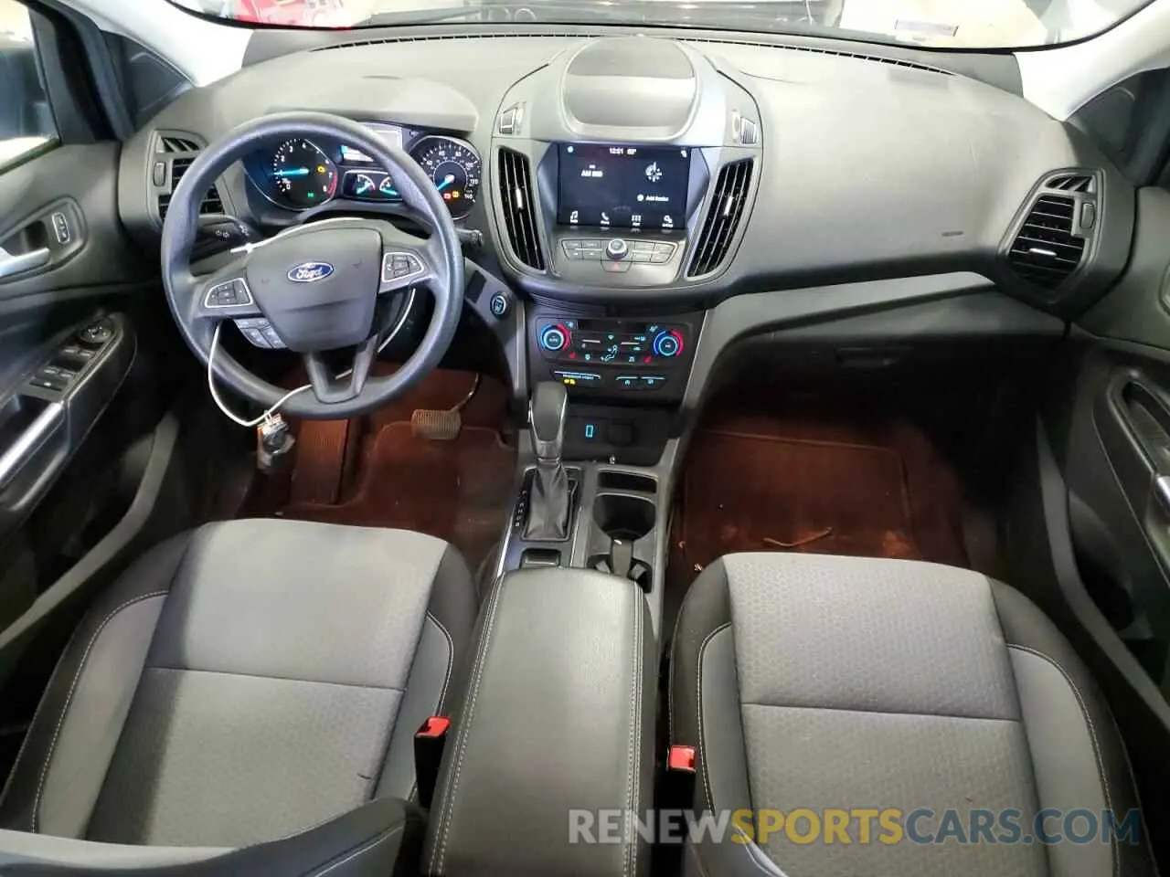 8 fotografías del automóvil dañado 1FMCU9GDXKUB65575 FORD ESCAPE 2019
