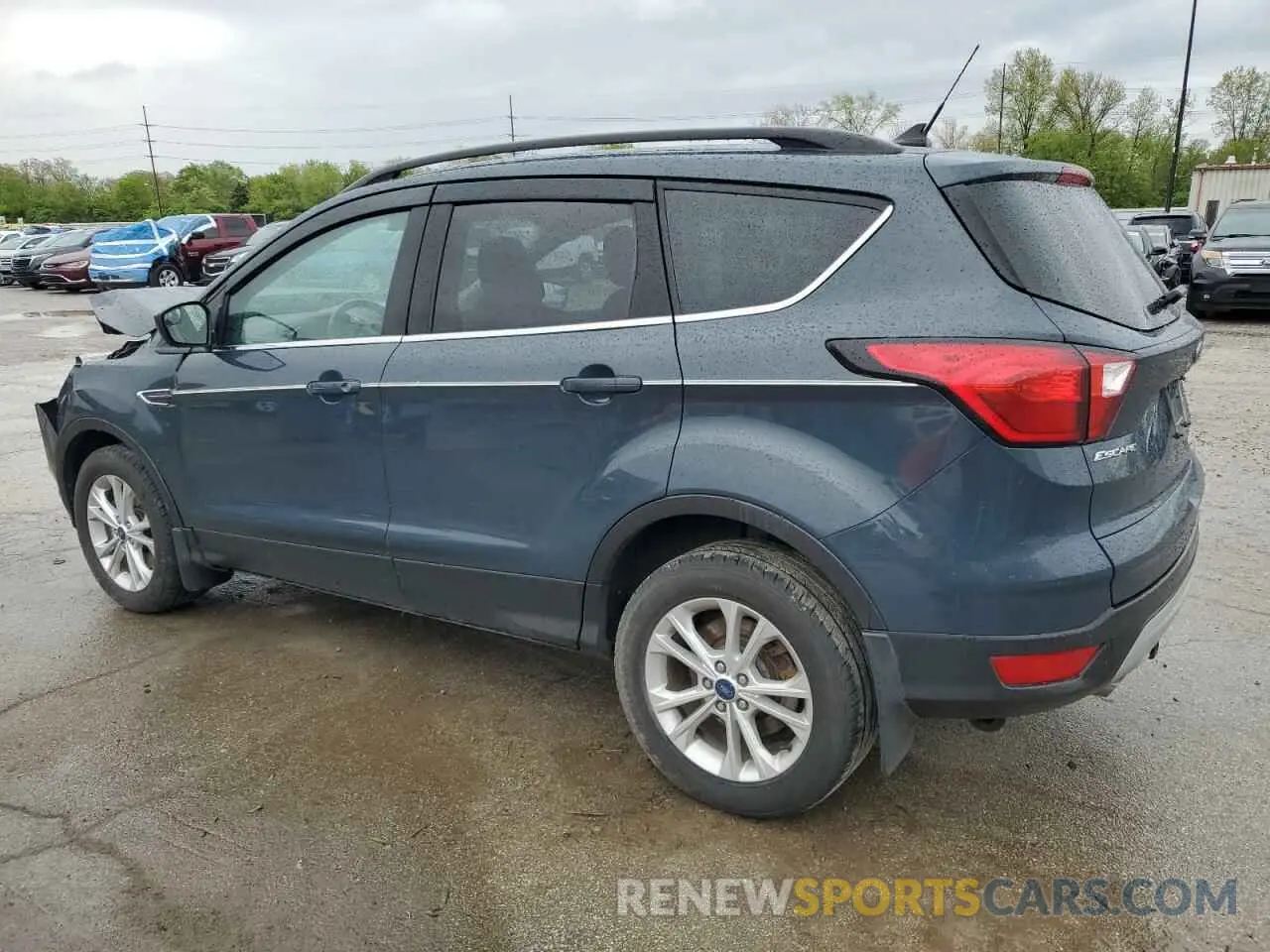2 fotografías del automóvil dañado 1FMCU9H92KUB73230 FORD ESCAPE 2019