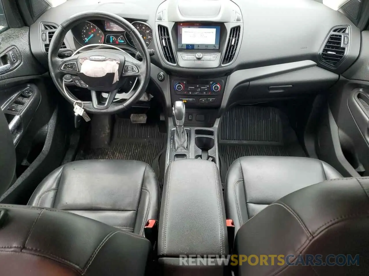 8 fotografías del automóvil dañado 1FMCU9H92KUB73230 FORD ESCAPE 2019