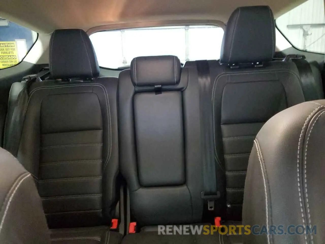 10 fotografías del automóvil dañado 1FMCU9HD0KUA94207 FORD ESCAPE 2019