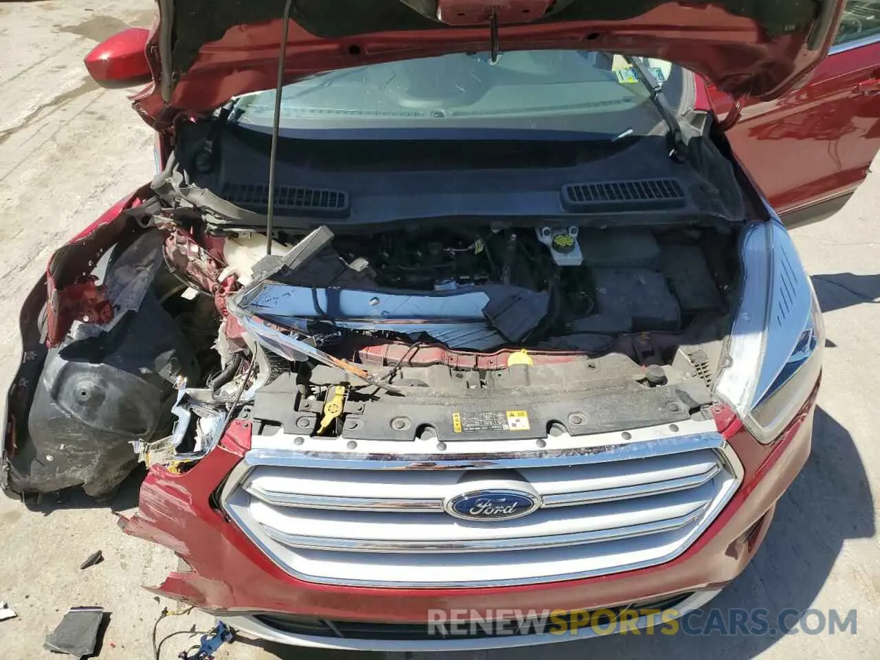 12 fotografías del automóvil dañado 1FMCU9HD0KUB43745 FORD ESCAPE 2019