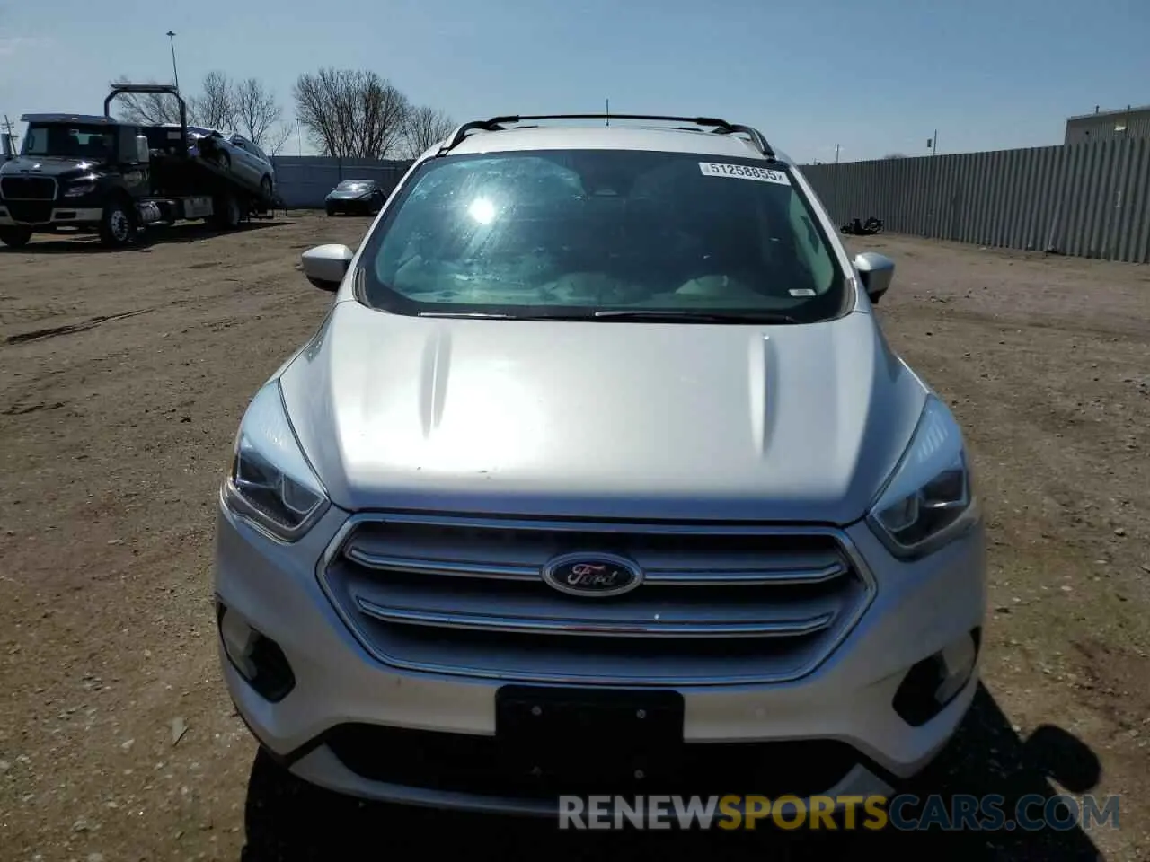 5 fotografías del automóvil dañado 1FMCU9HD1KUA02523 FORD ESCAPE 2019