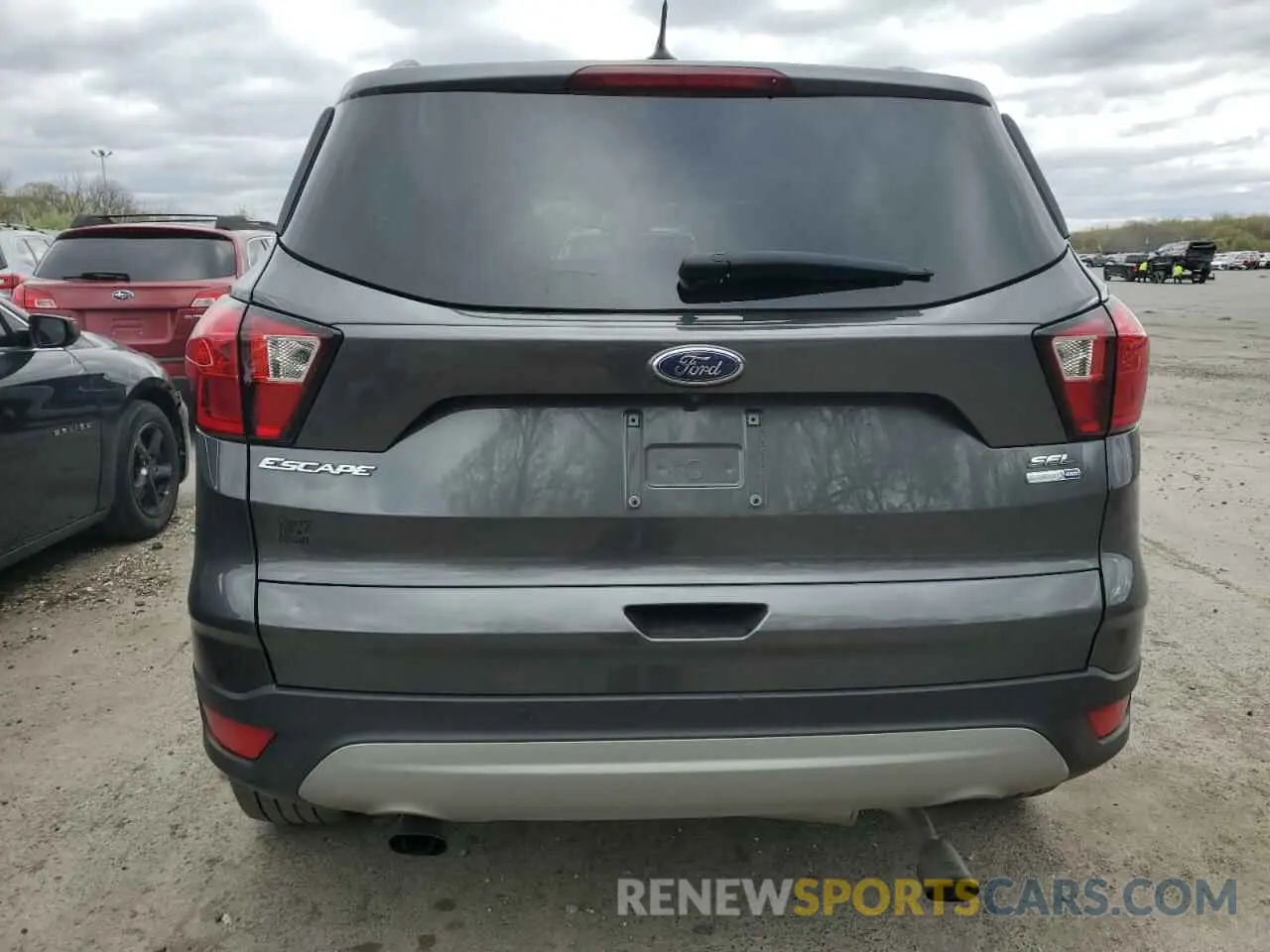 6 fotografías del automóvil dañado 1FMCU9HD1KUB18918 FORD ESCAPE 2019