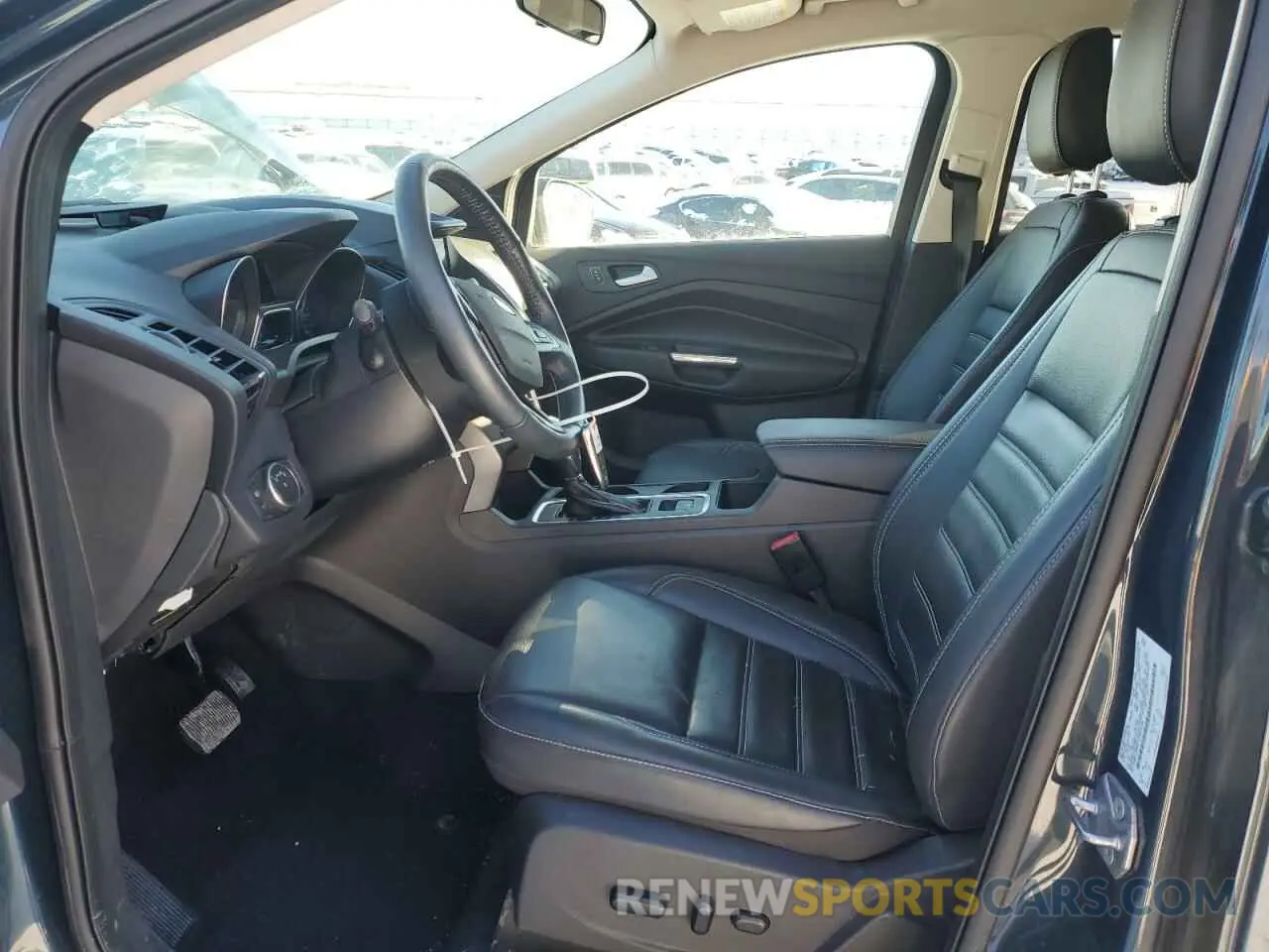 7 fotografías del automóvil dañado 1FMCU9HD1KUB23195 FORD ESCAPE 2019