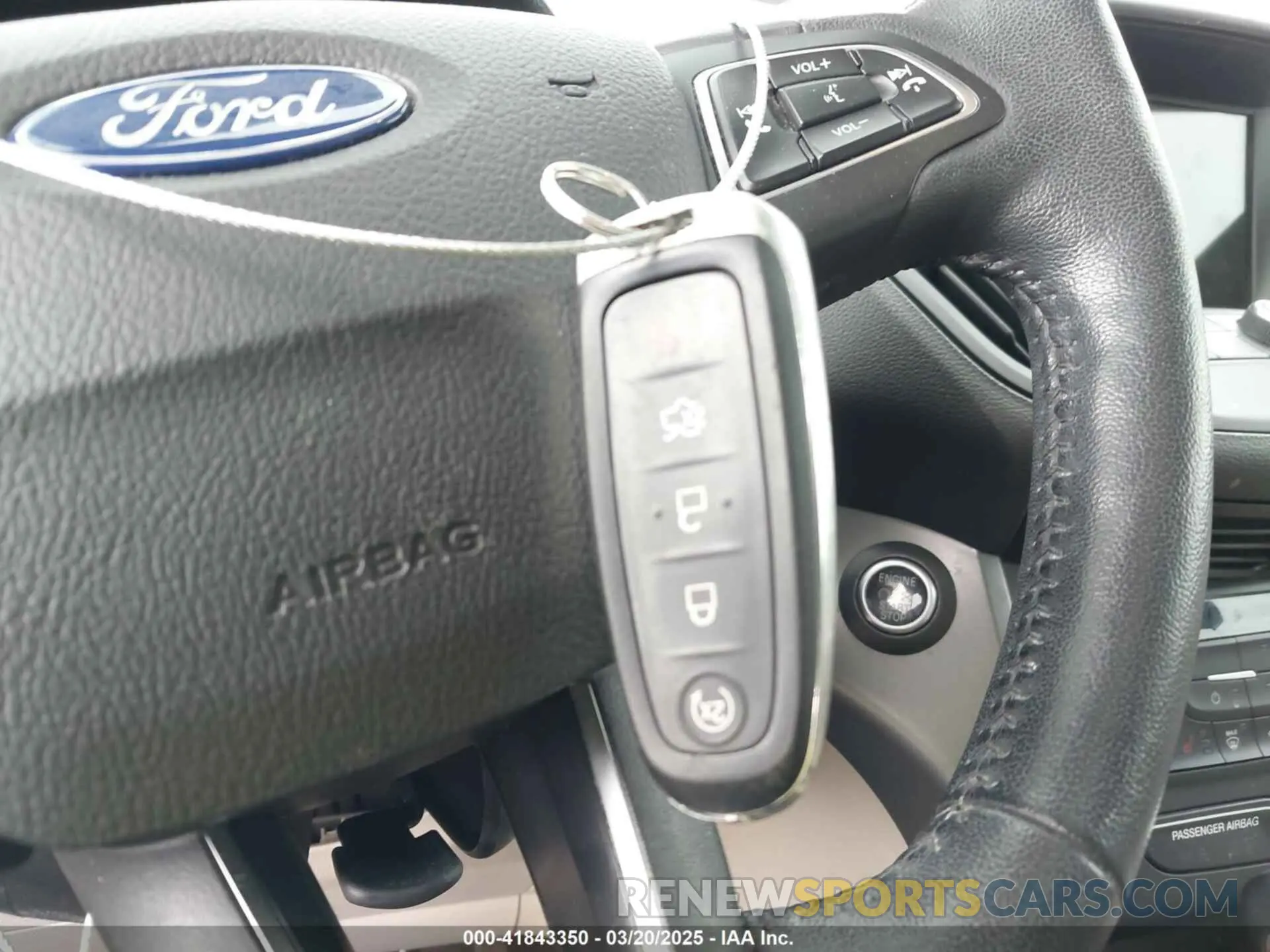 11 fotografías del automóvil dañado 1FMCU9HD1KUB75409 FORD ESCAPE 2019