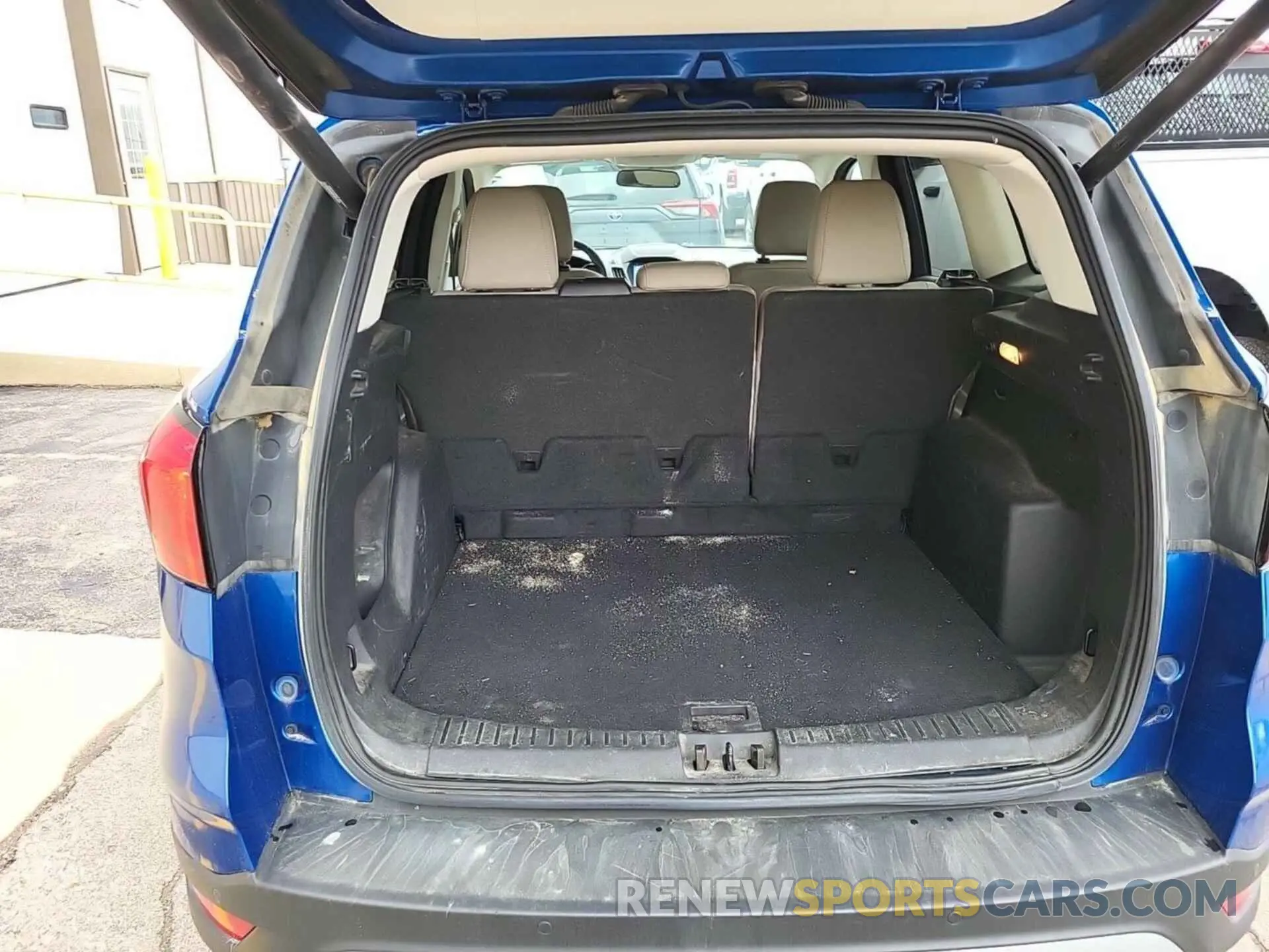 10 fotografías del automóvil dañado 1FMCU9HD4KUA19610 FORD ESCAPE 2019