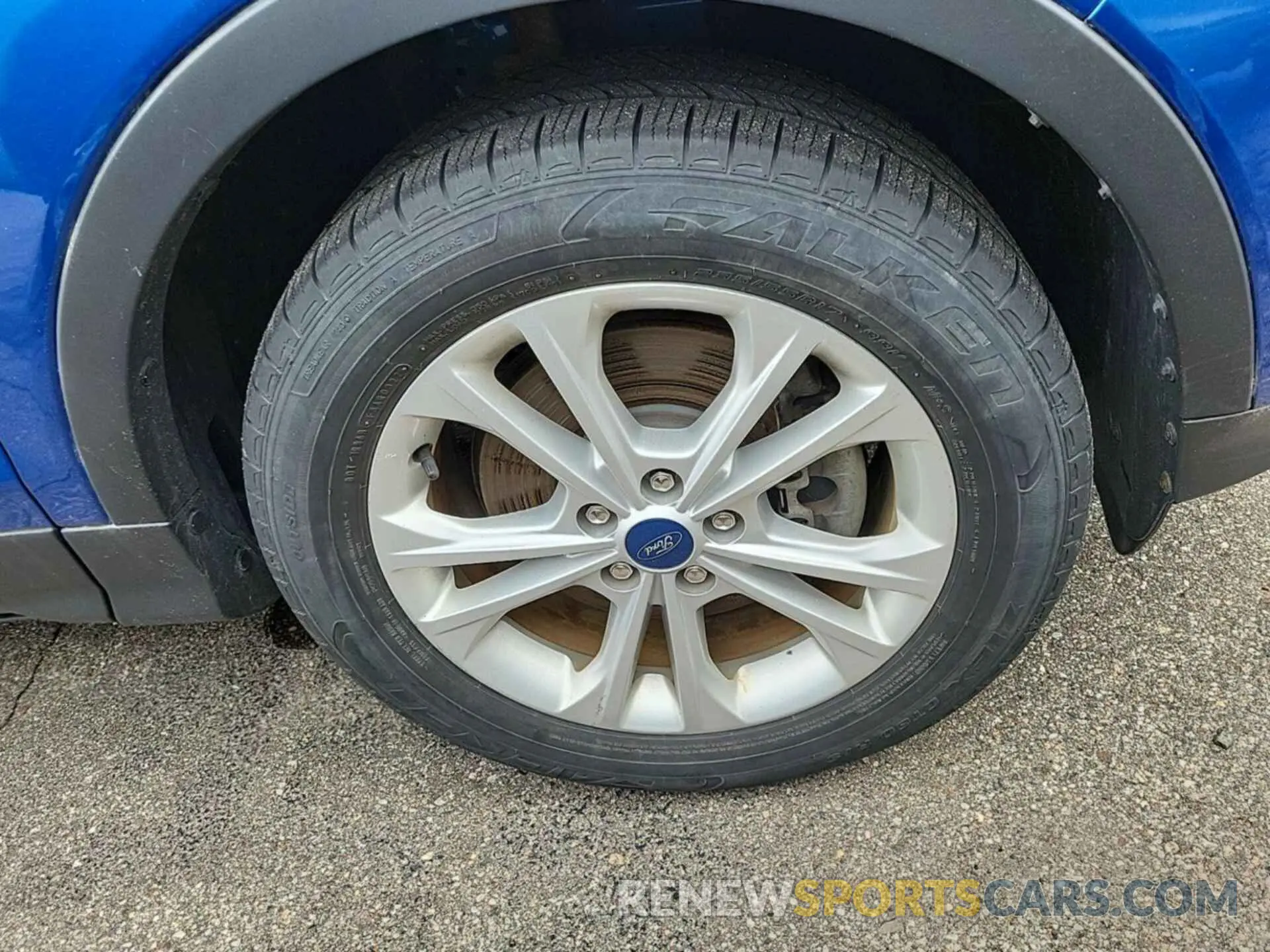 6 fotografías del automóvil dañado 1FMCU9HD4KUA19610 FORD ESCAPE 2019