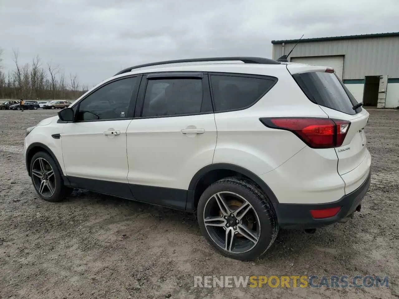 2 fotografías del automóvil dañado 1FMCU9HD4KUA76213 FORD ESCAPE 2019
