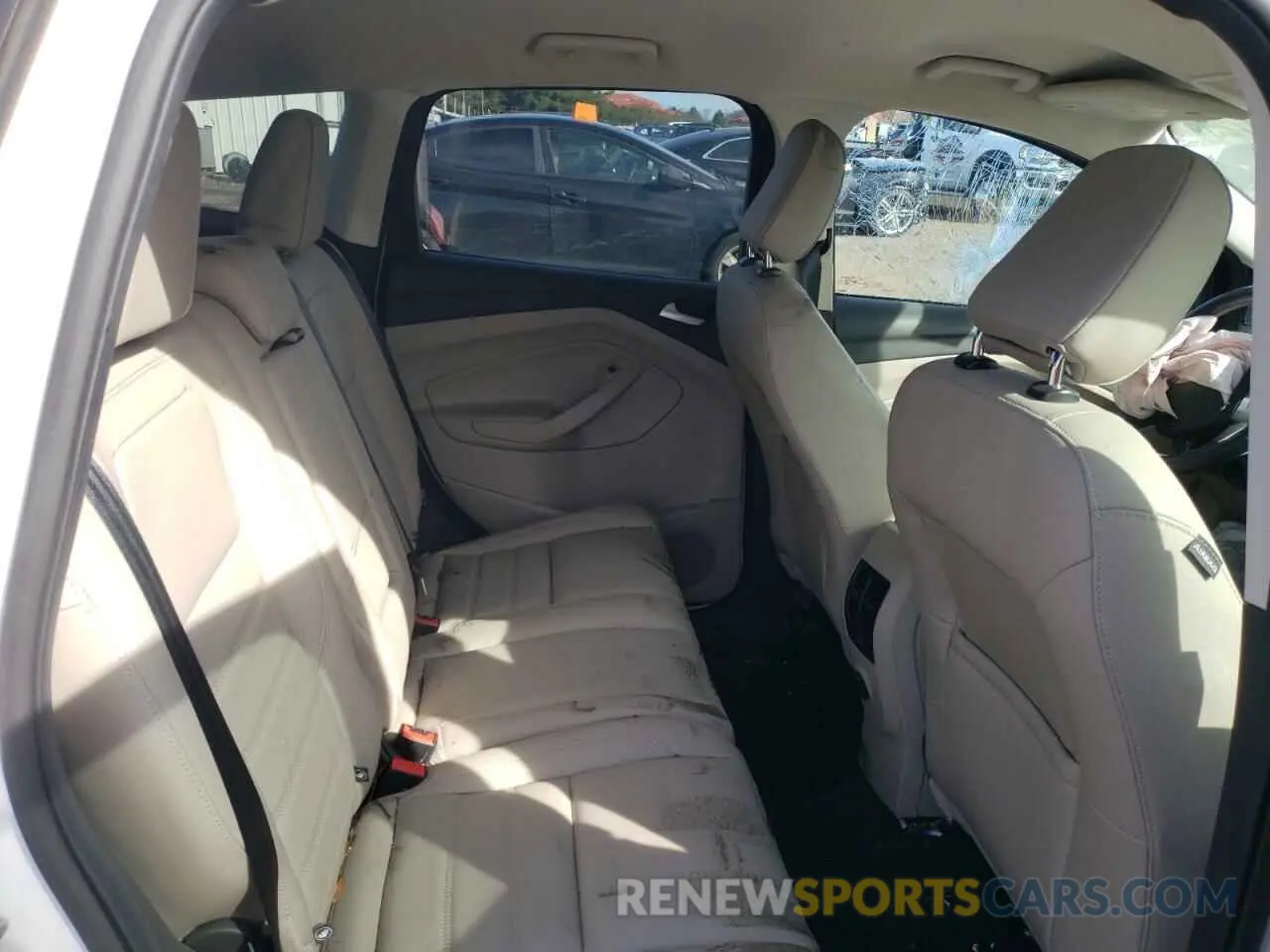 10 fotografías del automóvil dañado 1FMCU9HD4KUB17729 FORD ESCAPE 2019