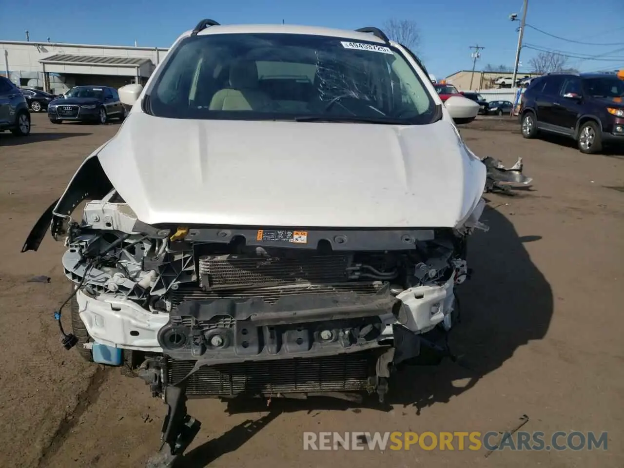 5 fotografías del automóvil dañado 1FMCU9HD4KUB17729 FORD ESCAPE 2019