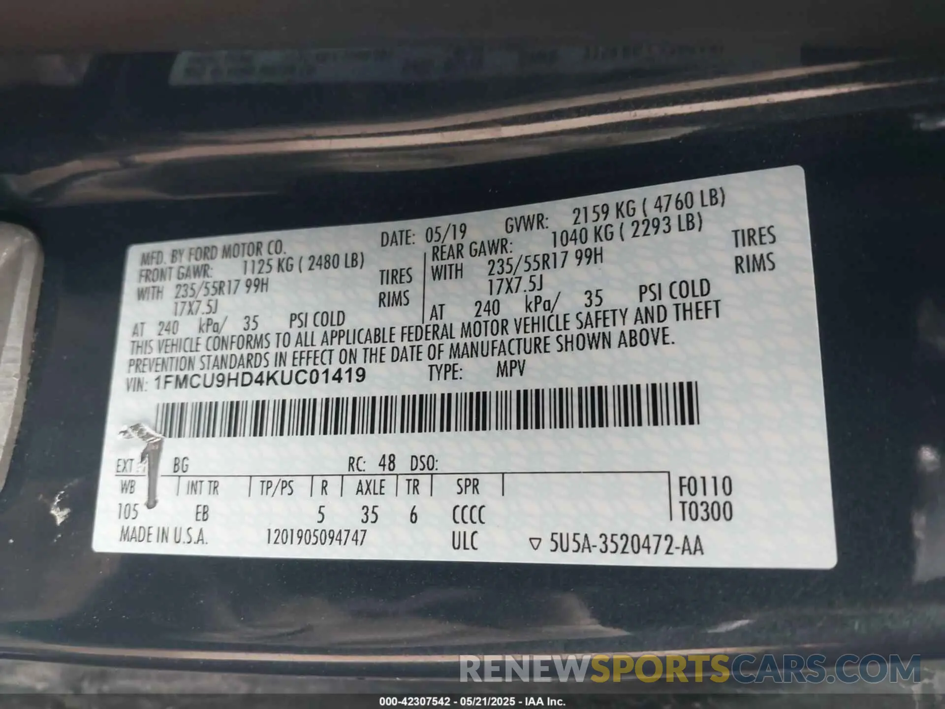 9 fotografías del automóvil dañado 1FMCU9HD4KUC01419 FORD ESCAPE 2019