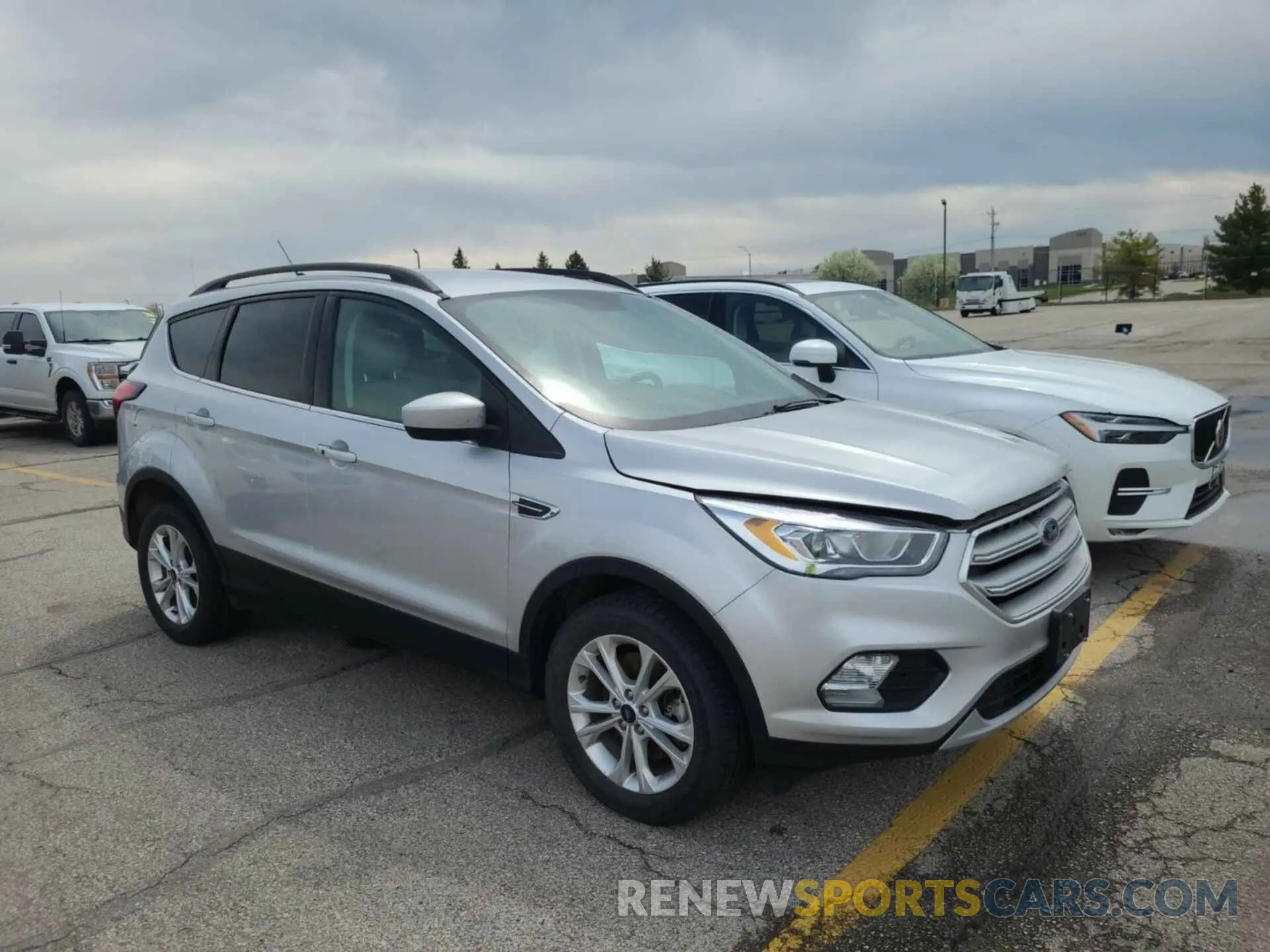10 fotografías del automóvil dañado 1FMCU9HD4KUC07849 FORD ESCAPE 2019