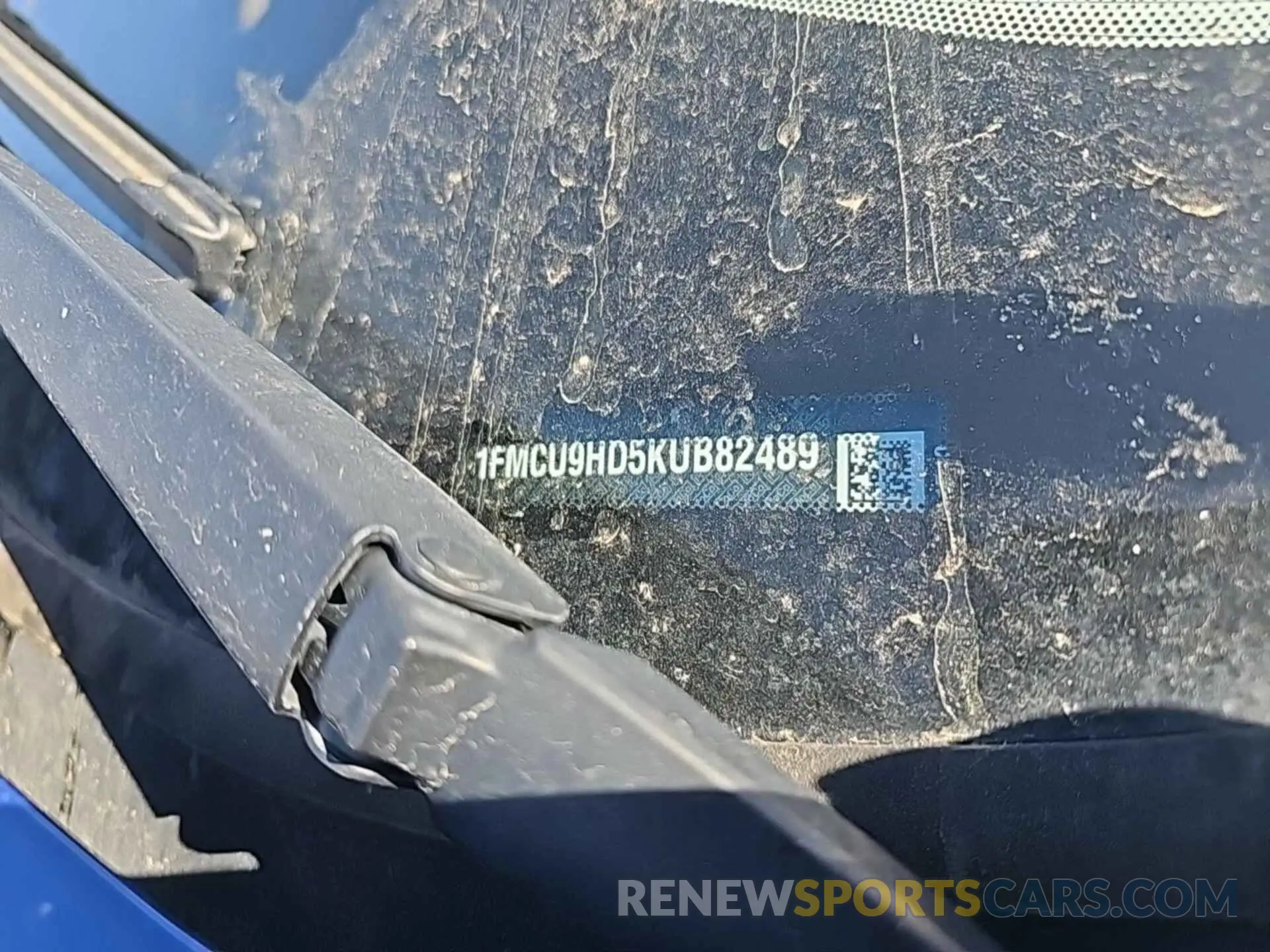 11 fotografías del automóvil dañado 1FMCU9HD5KUB82489 FORD ESCAPE 2019