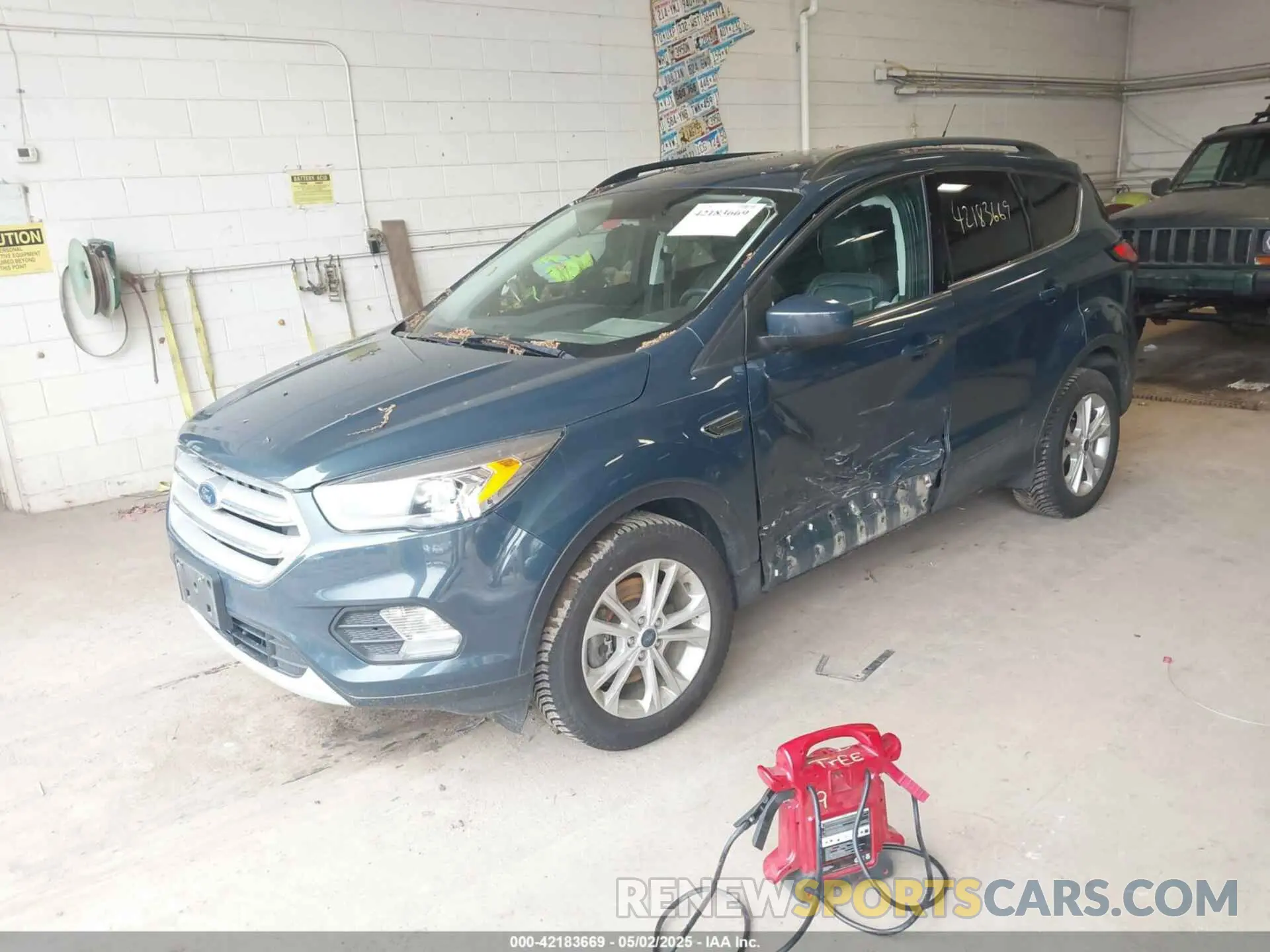 2 fotografías del automóvil dañado 1FMCU9HD5KUB88860 FORD ESCAPE 2019
