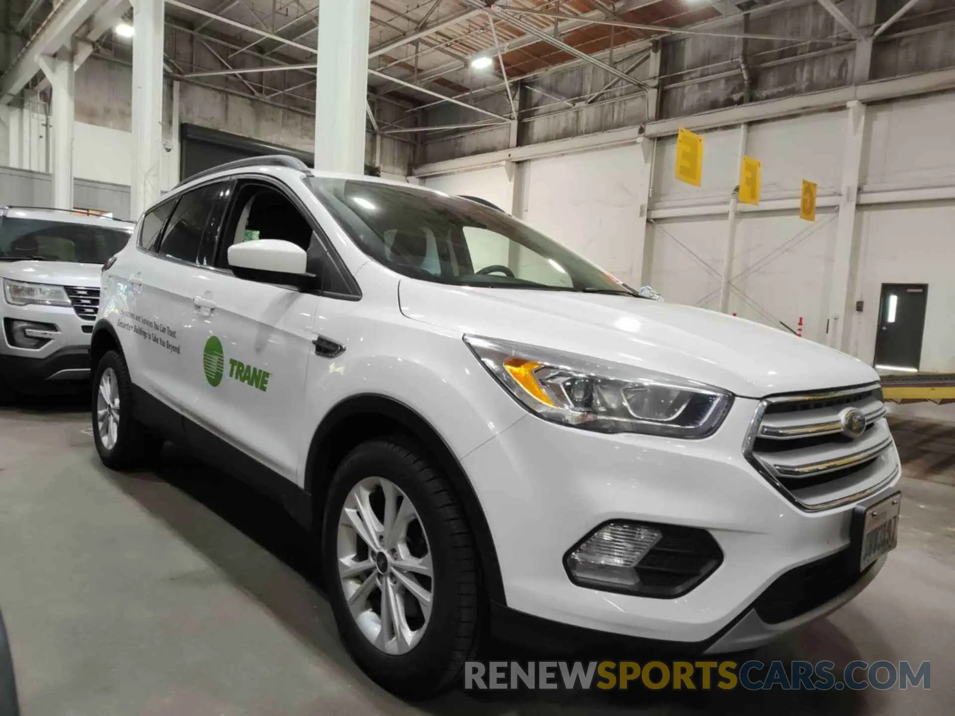 27 fotografías del automóvil dañado 1FMCU9HD5KUC07956 FORD ESCAPE 2019