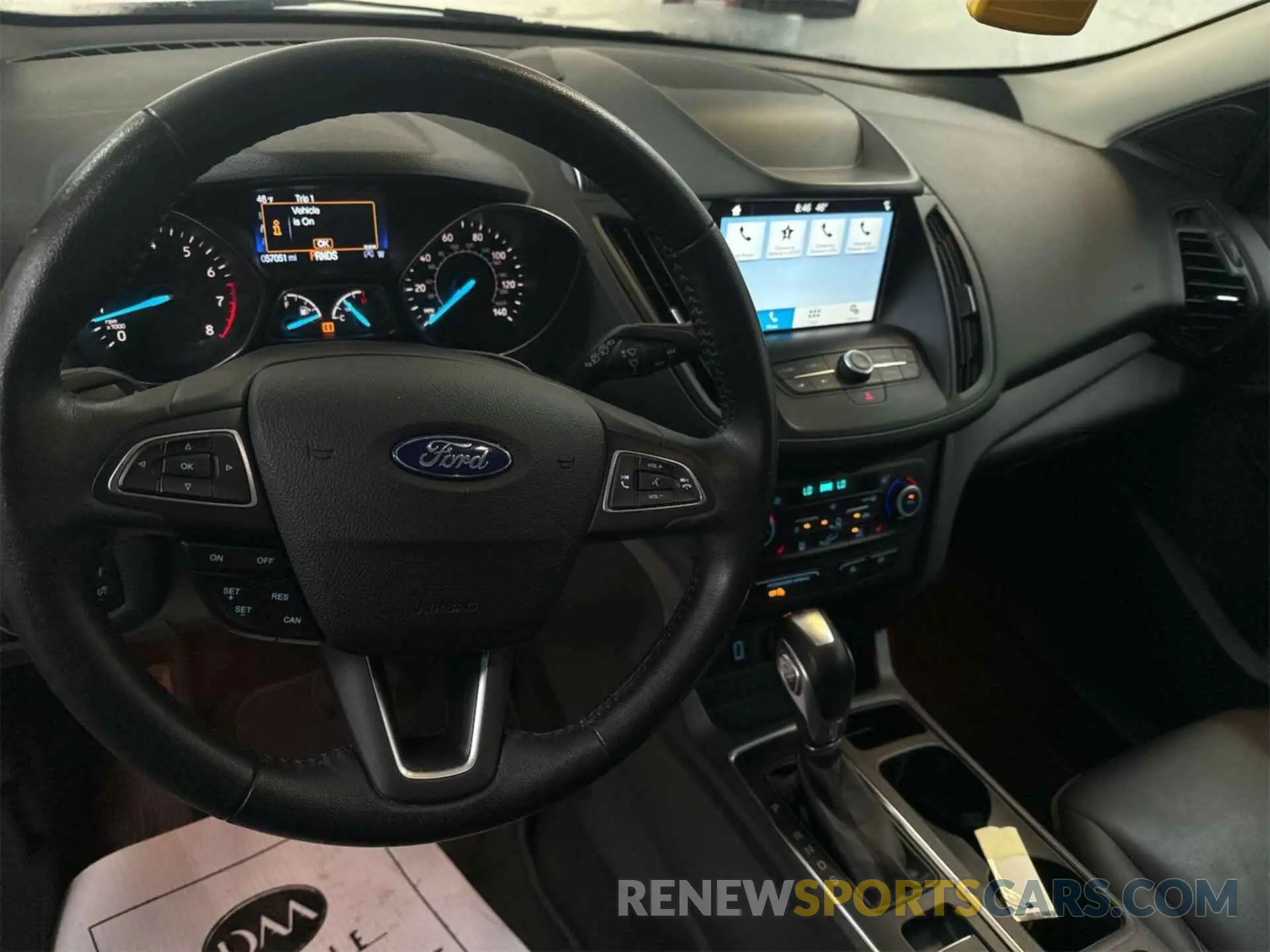 8 fotografías del automóvil dañado 1FMCU9HD5KUC07956 FORD ESCAPE 2019