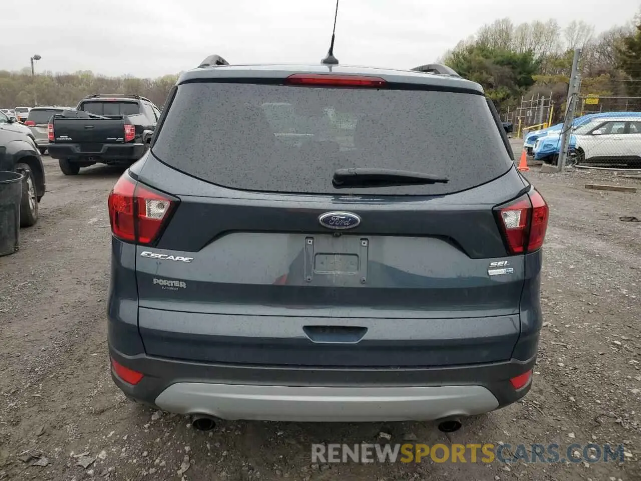 6 fotografías del automóvil dañado 1FMCU9HD6KUA43956 FORD ESCAPE 2019