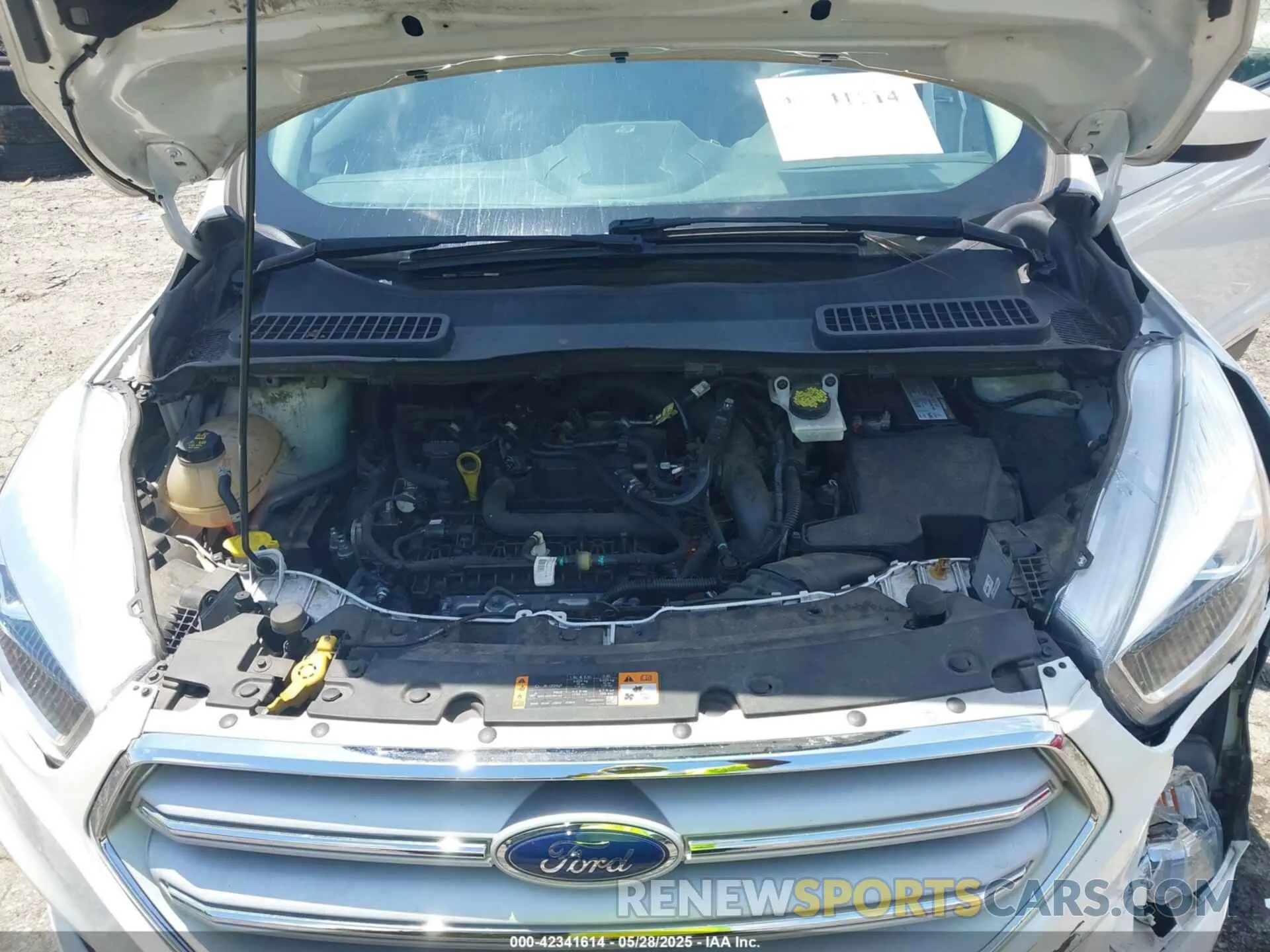 10 fotografías del automóvil dañado 1FMCU9HD6KUB94392 FORD ESCAPE 2019