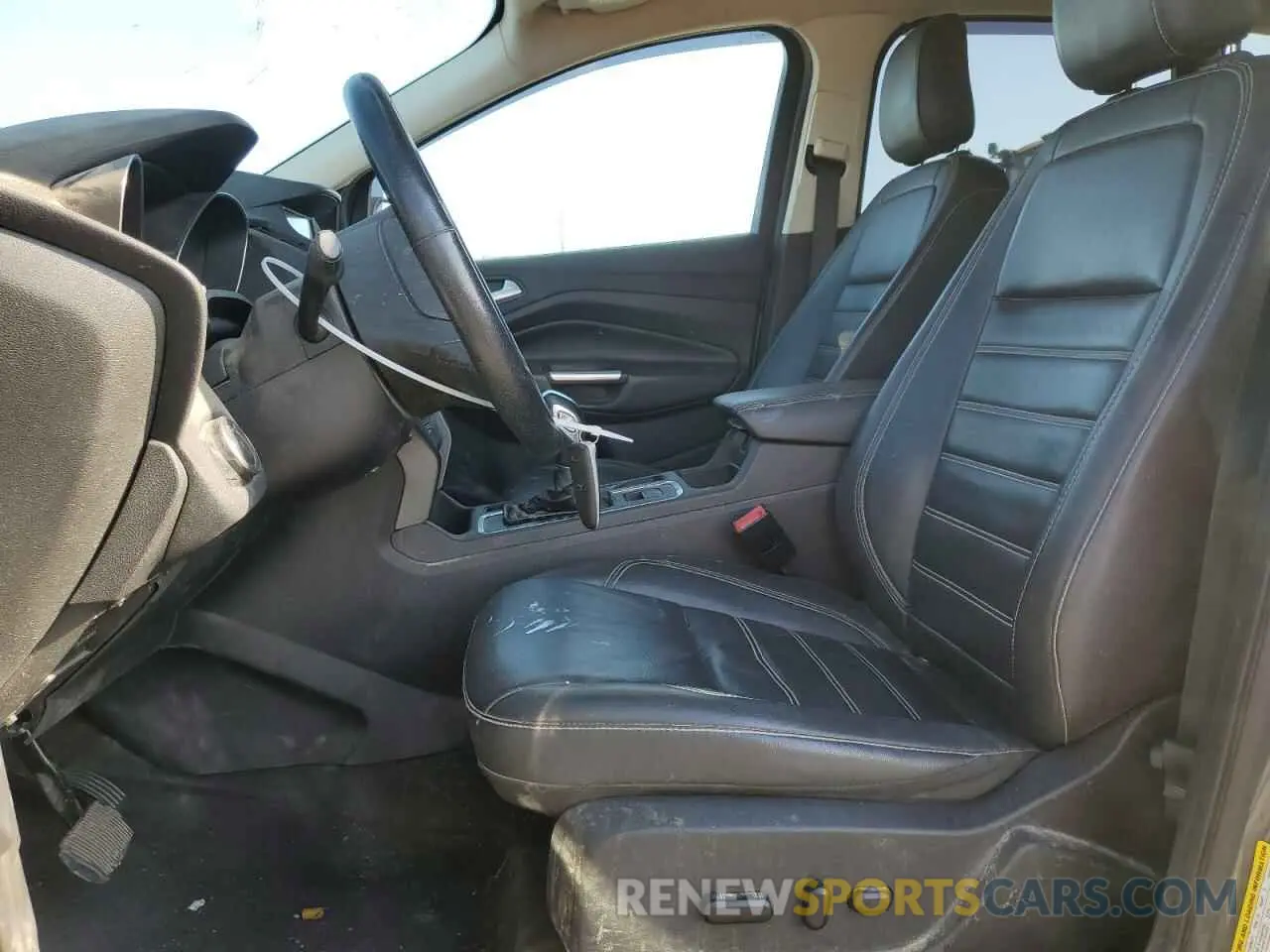 7 fotografías del automóvil dañado 1FMCU9HD7KUB29051 FORD ESCAPE 2019